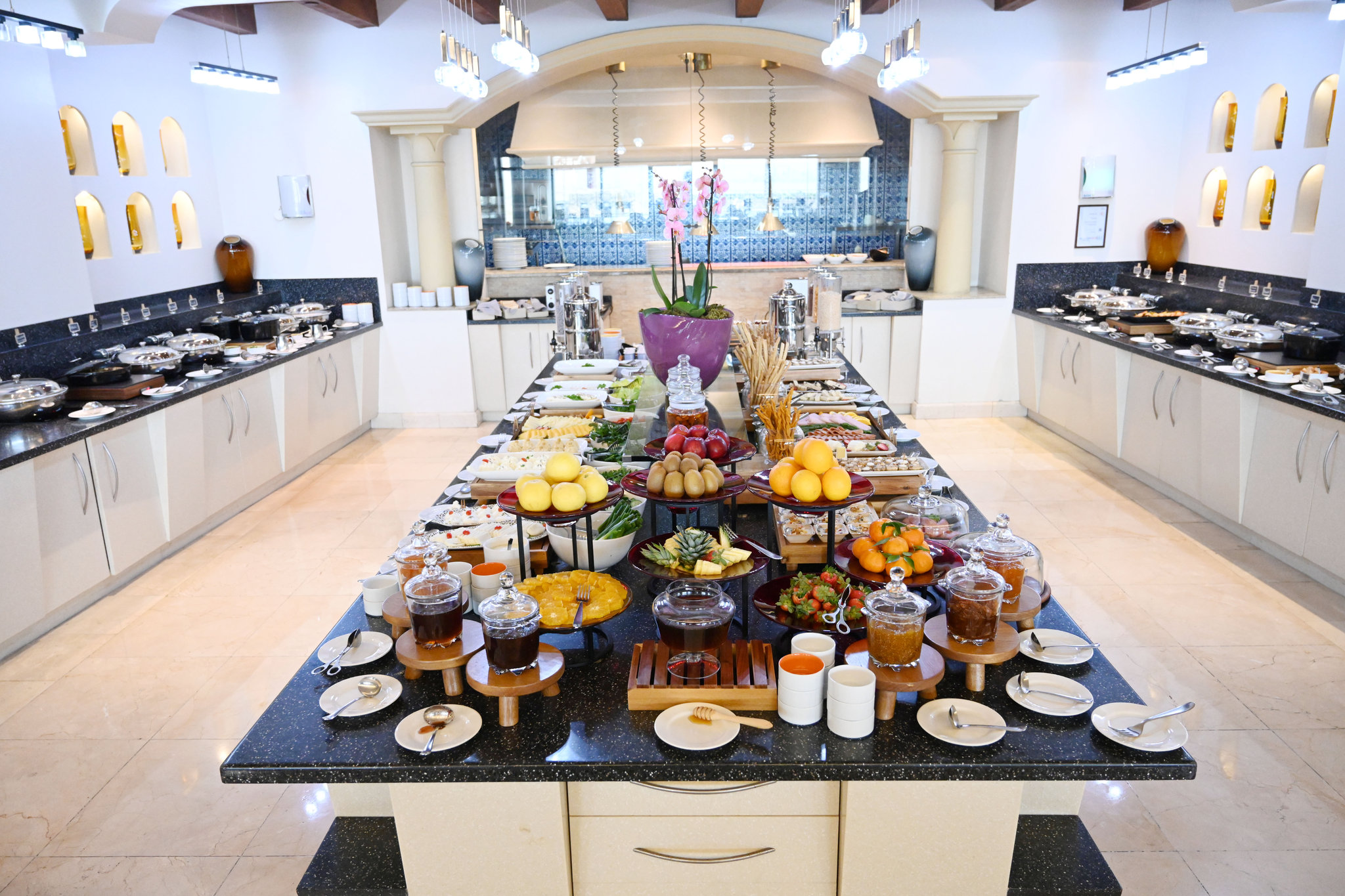 Restaurant_Le_Jardin_Buffet_Breakfast_S