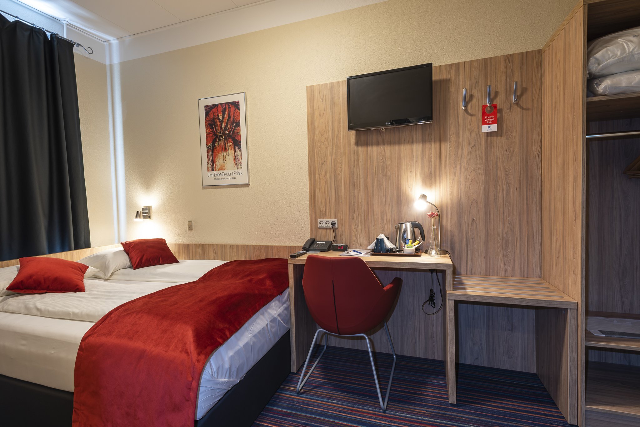 17413_small-double-room-hotel-prinsen-aalborg-by-first-ho_S