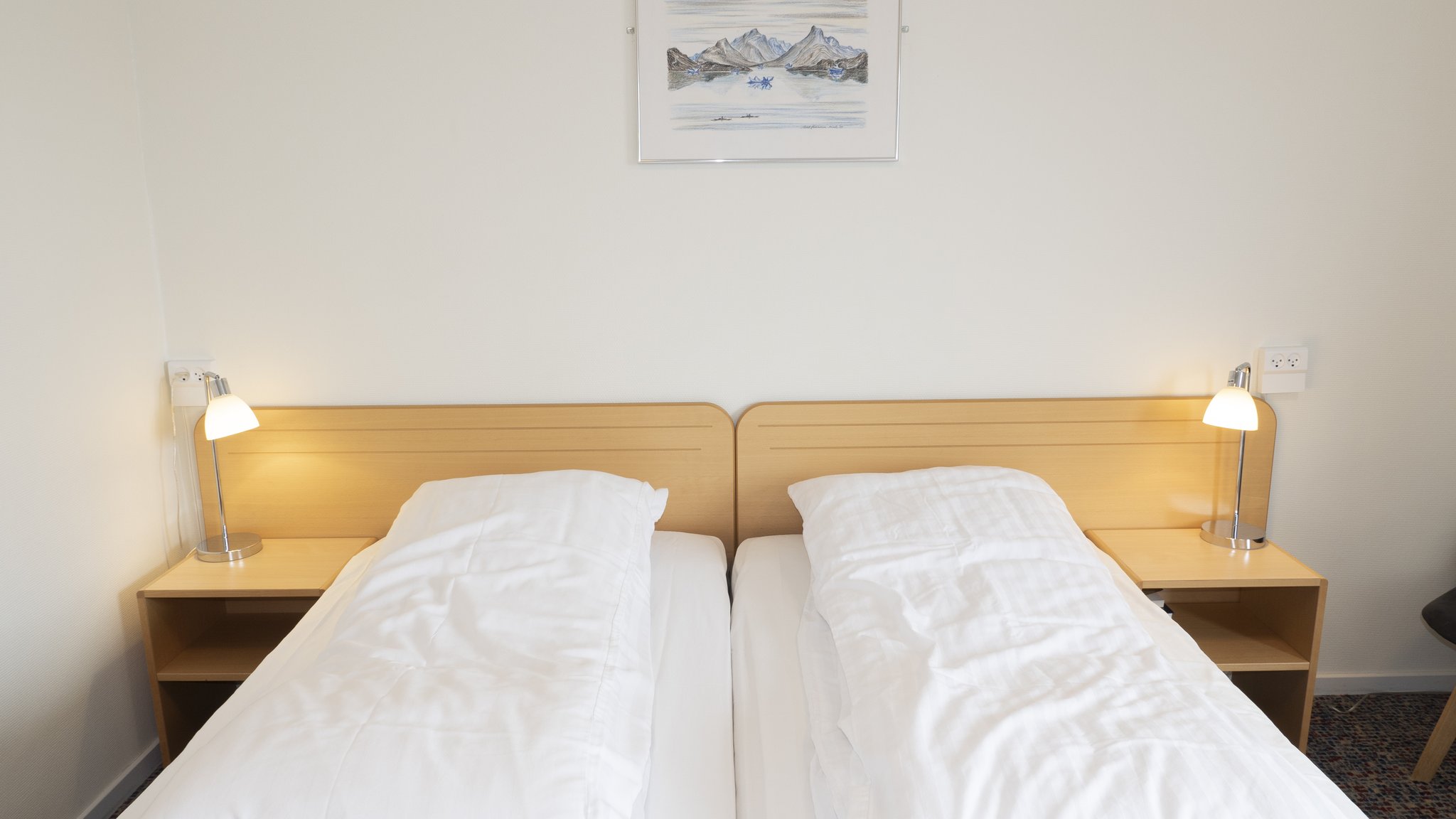 19252_double-room-annex-hotel-soma-aasiaat-first-partner-_S