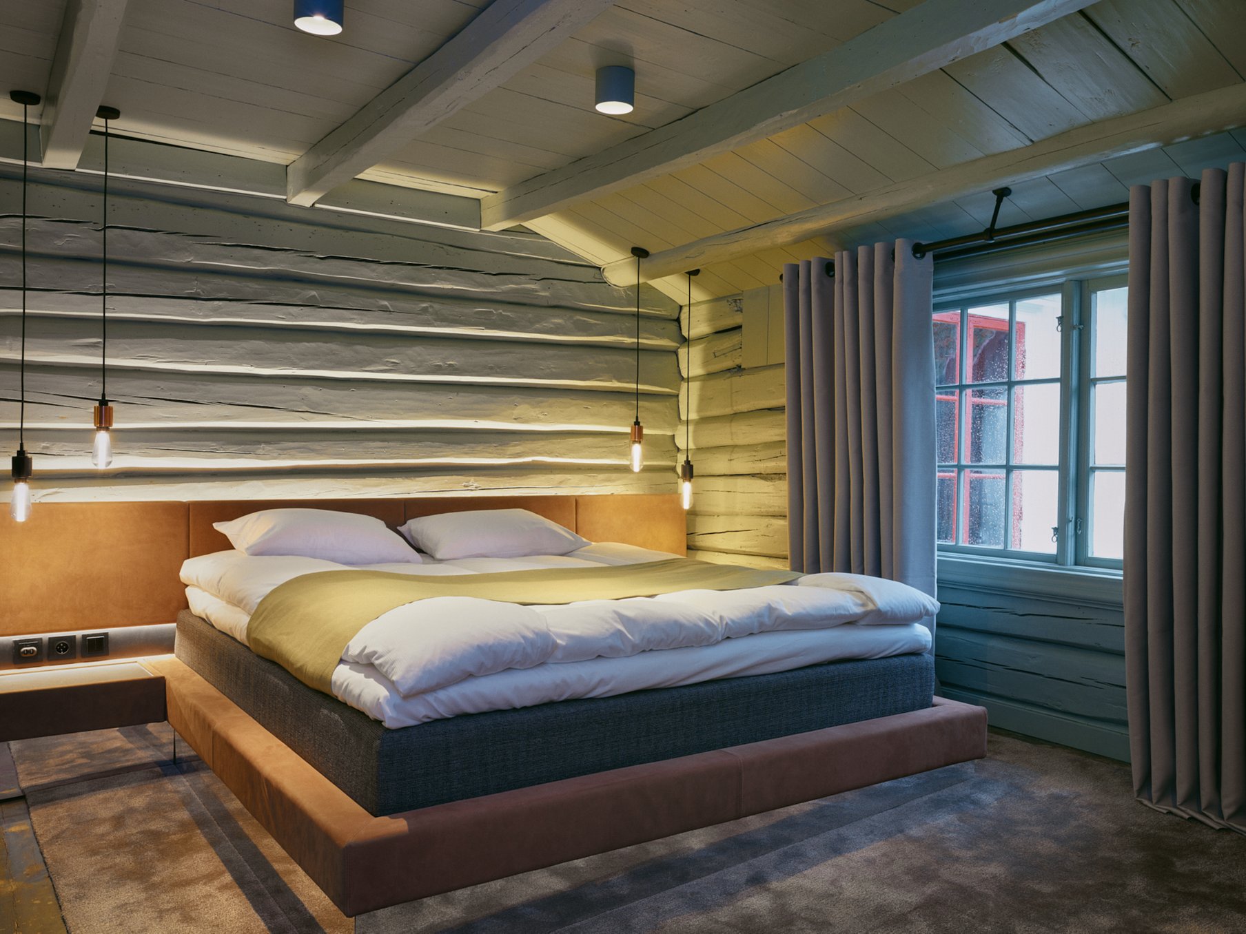 Double_room_garden_view_S