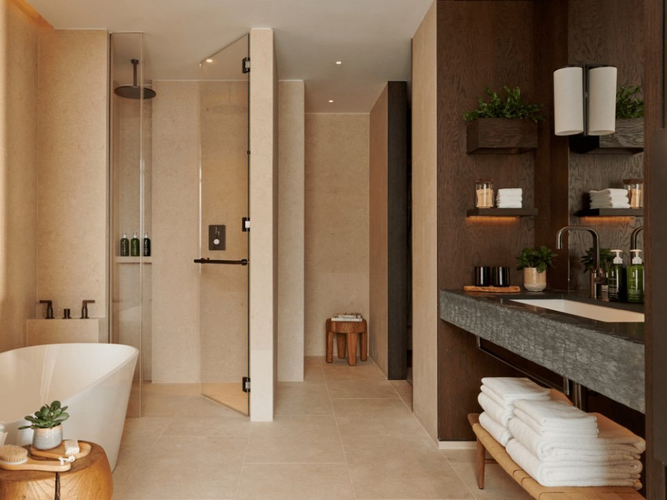 1-Hotel-Mayfair-Piccadilly-Greenhouse-Suite-Bathroom