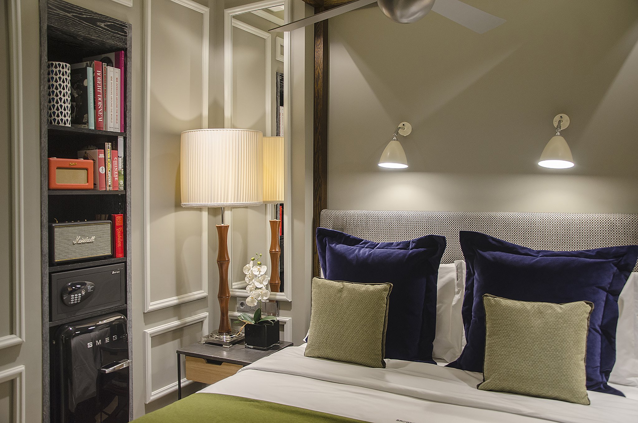 Small_Room_Interior_View13_S