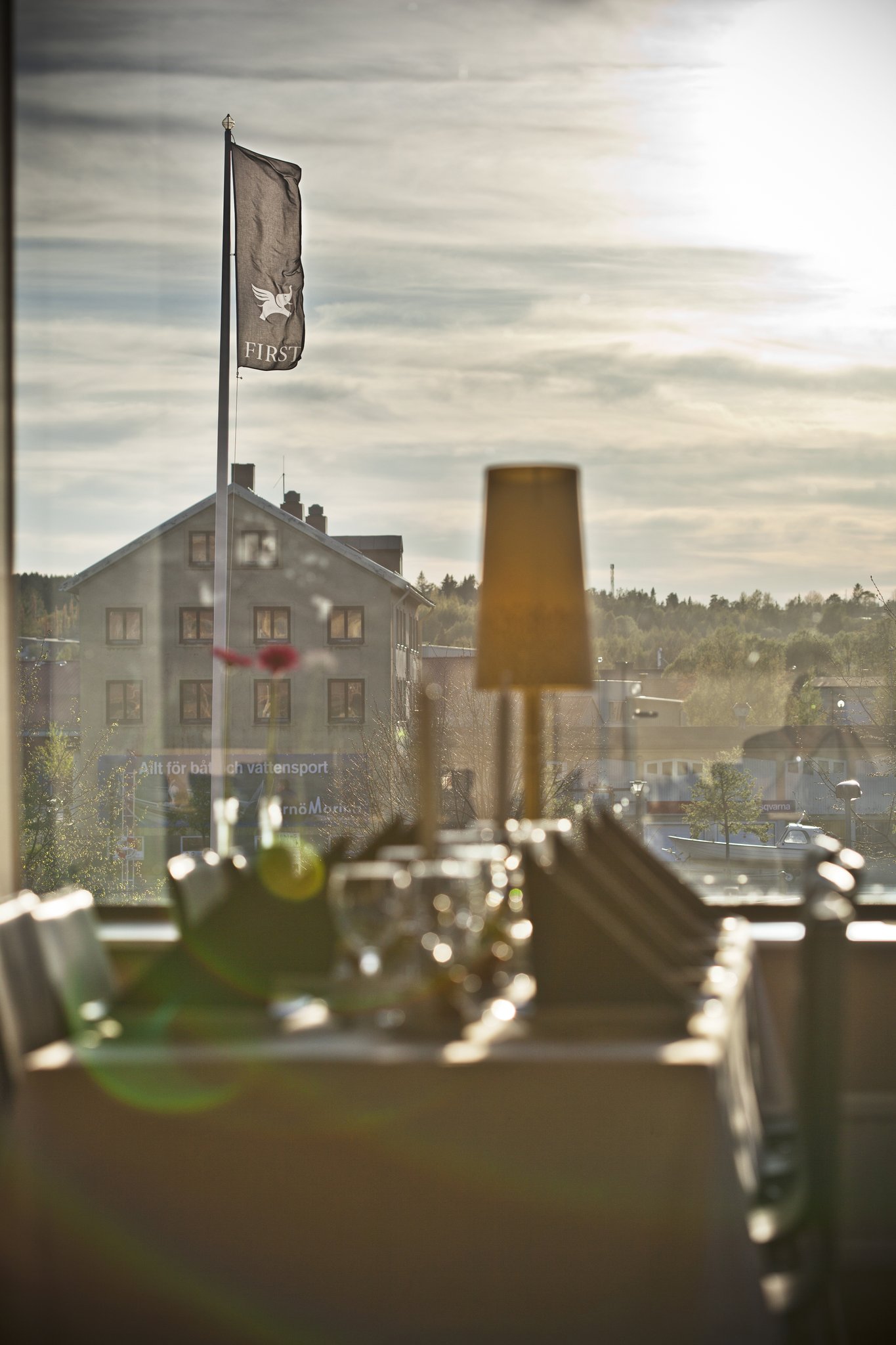 Restaurant-00_S