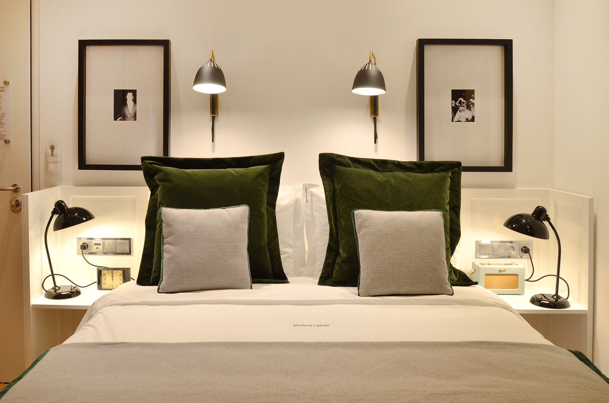 Mansard_Room5_S