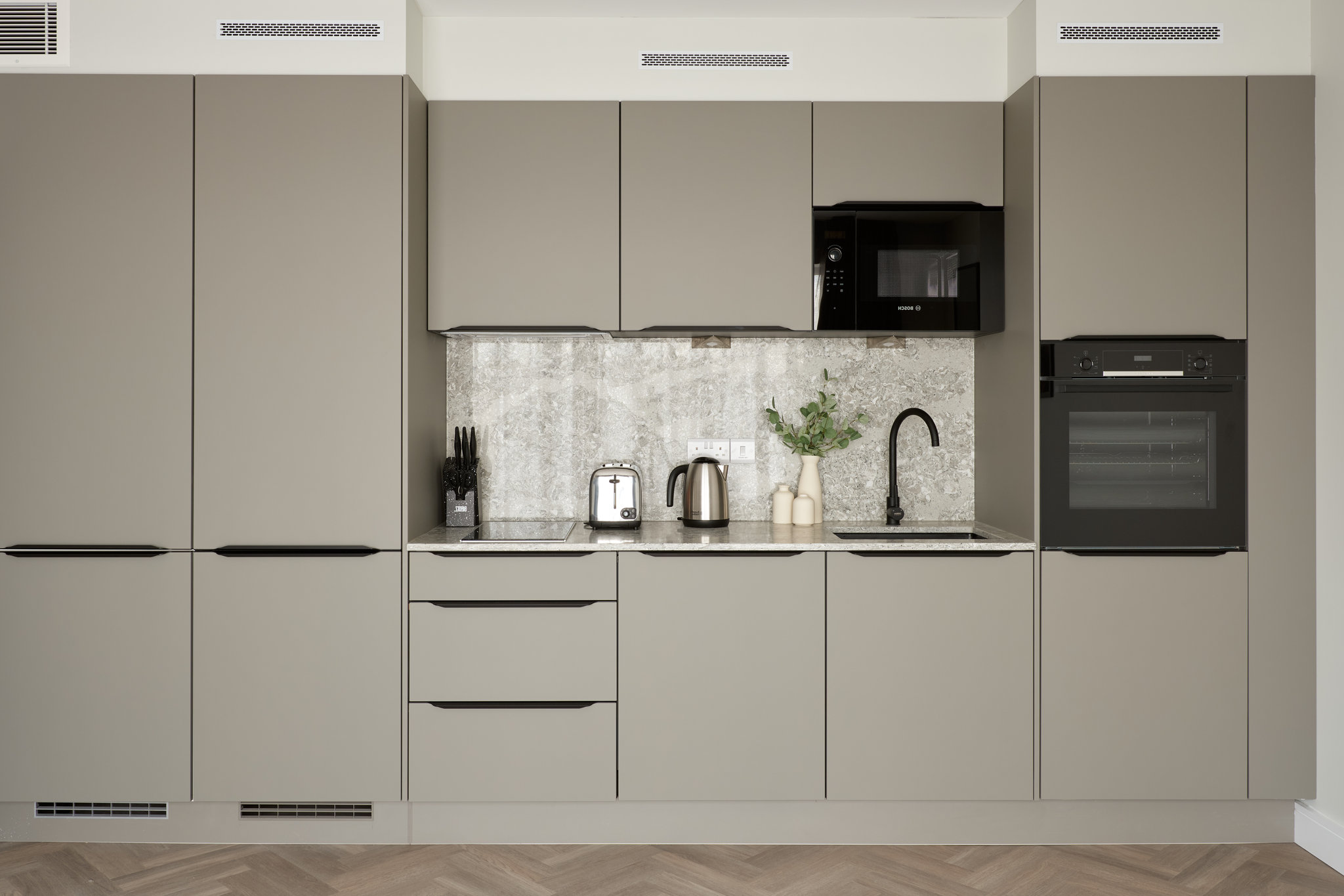 Two_Bed_Apartment8_S