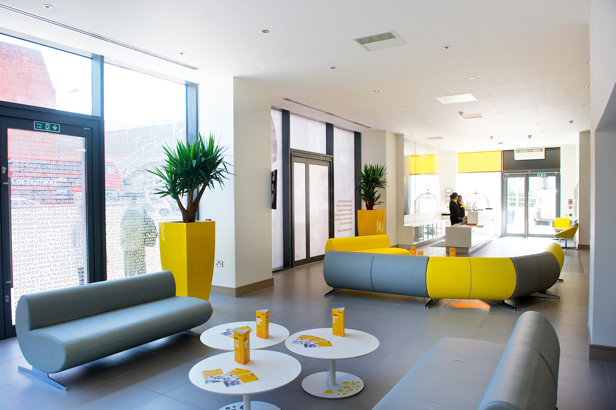 lounge_S