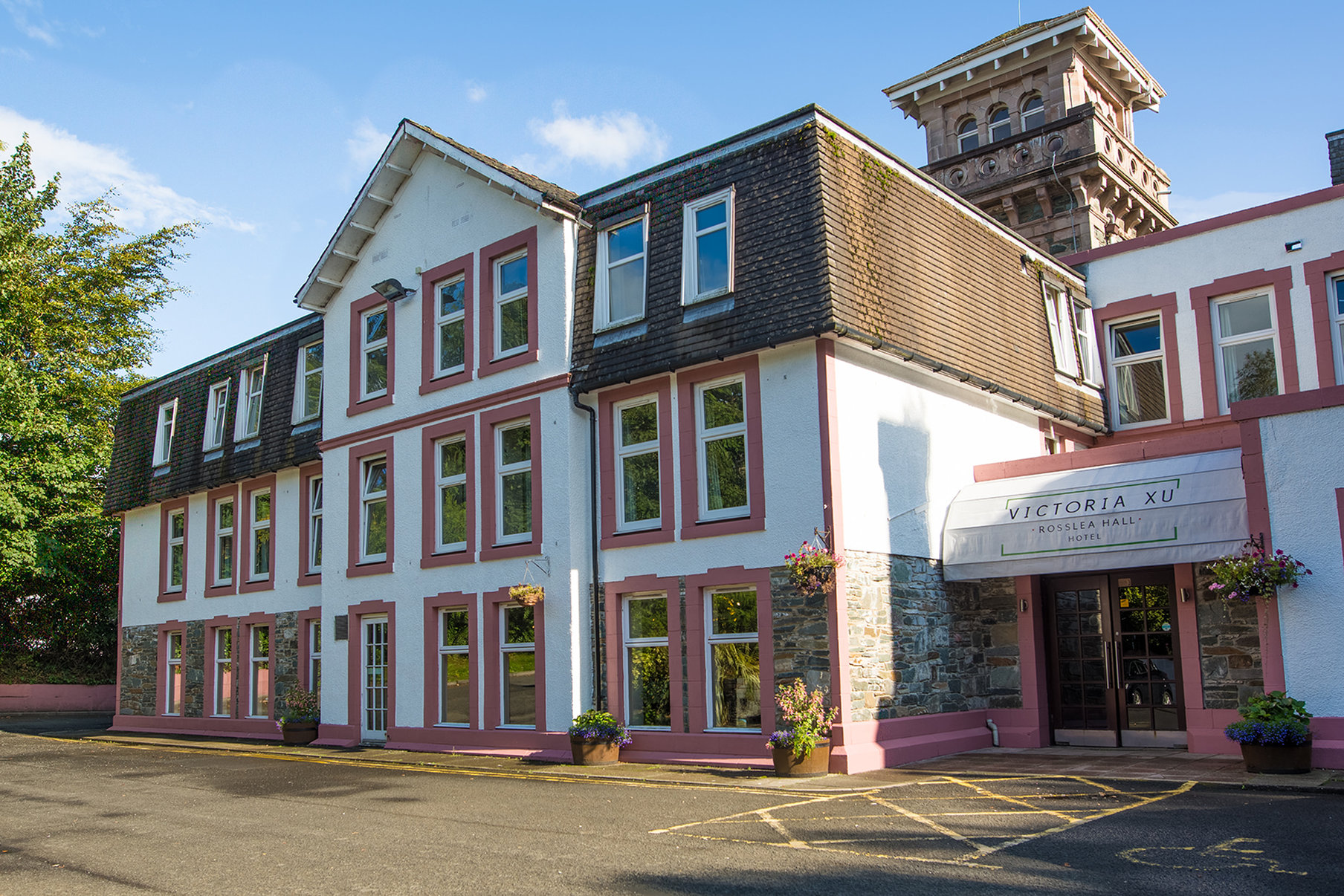 Hotel_Front_S