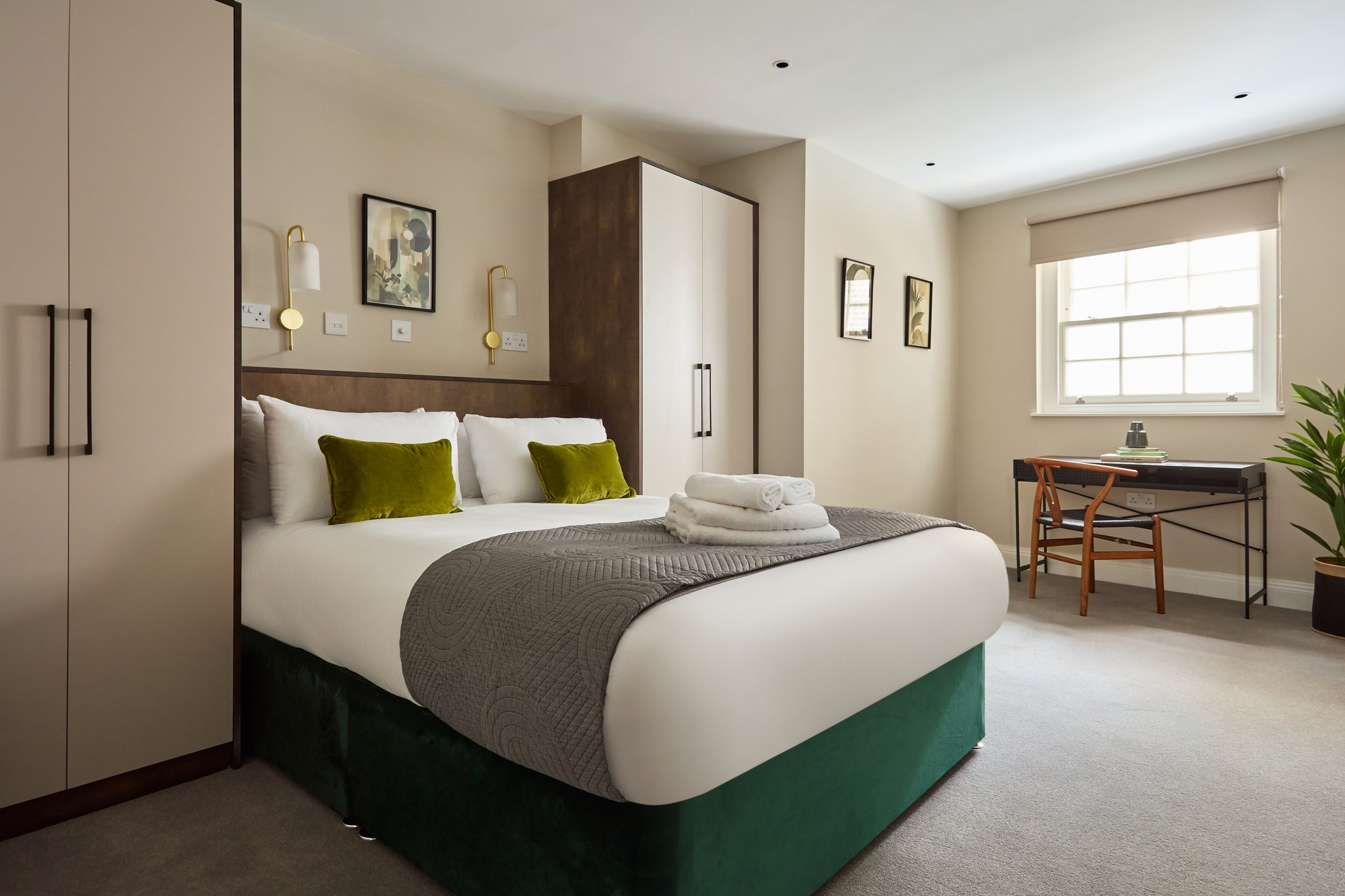 Two_Bed_Apartment2_S