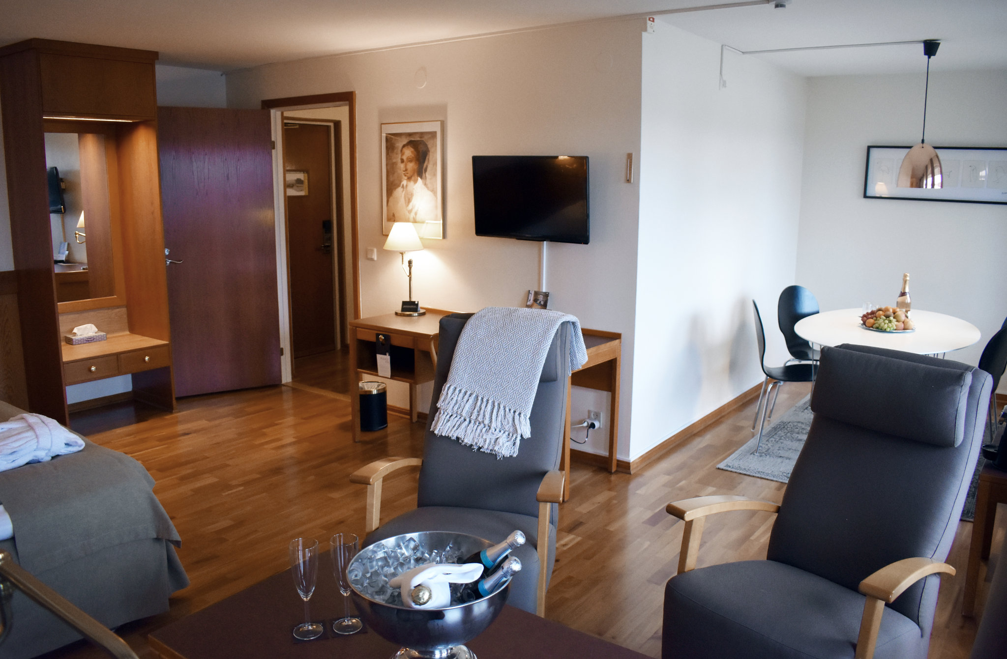 Junior-Suite-05_S