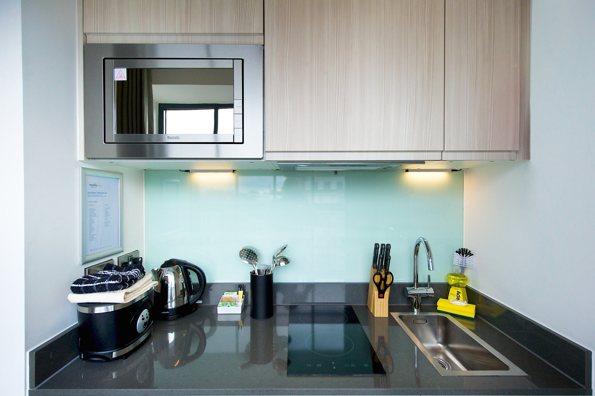 Studio_Apartment_executive_Kitchen_S