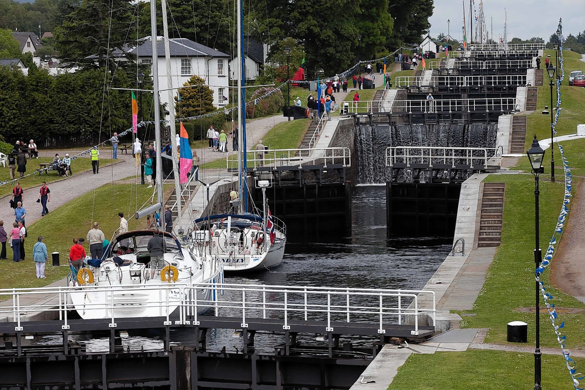 Neptune_Steps_Local_Attraction_S
