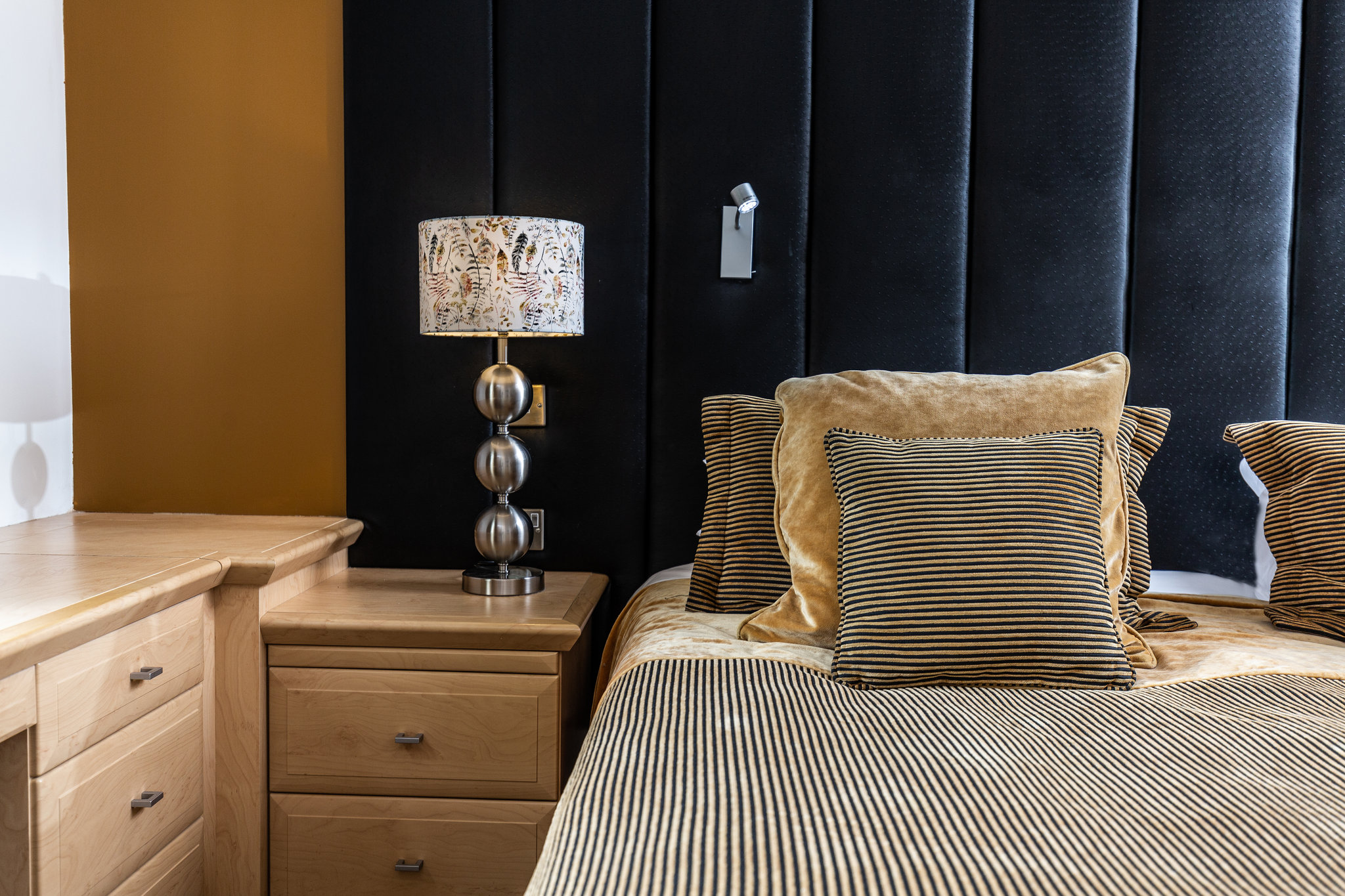 Hill_View_Suite6_S