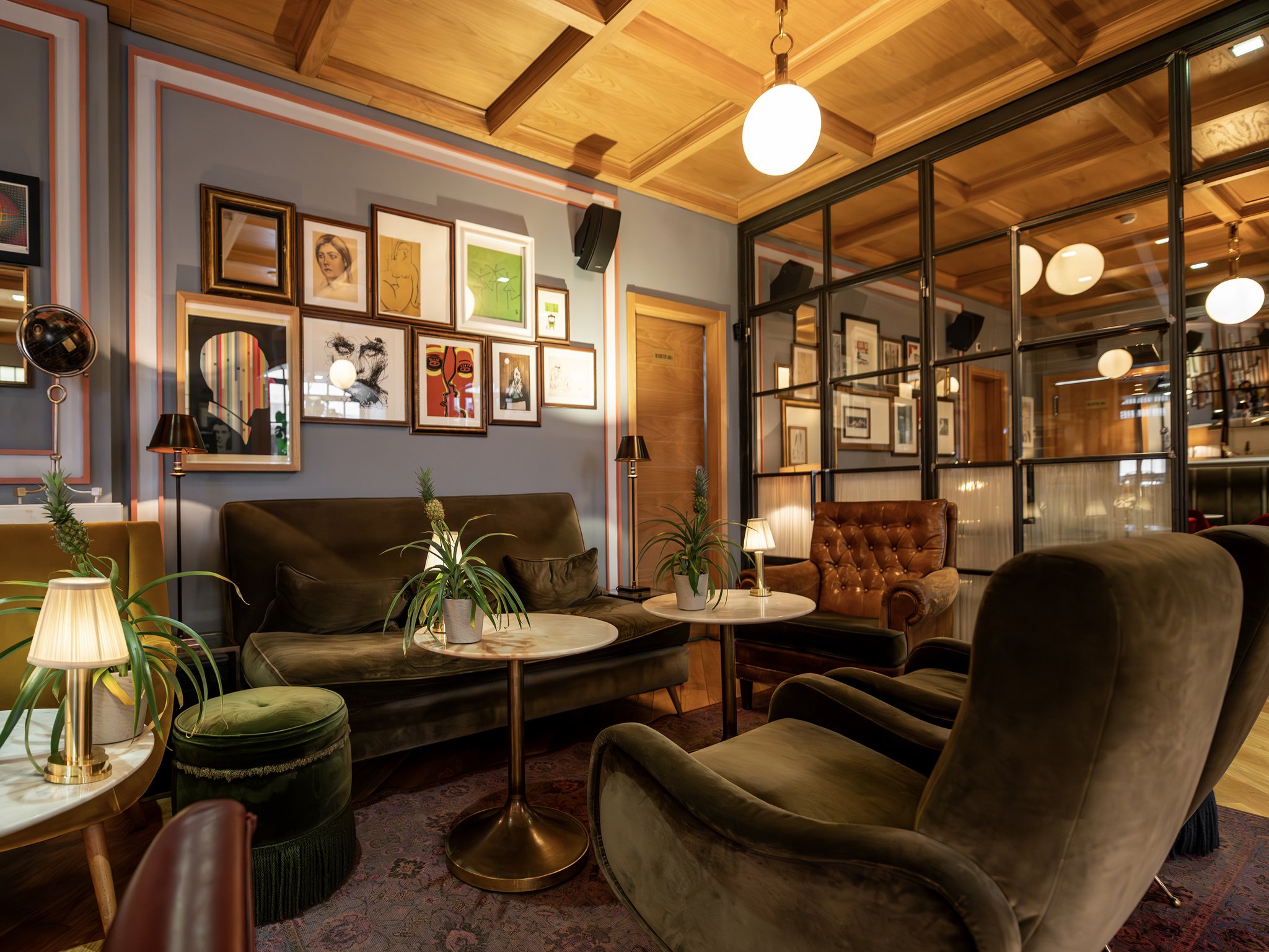 Bar-Lounge_S