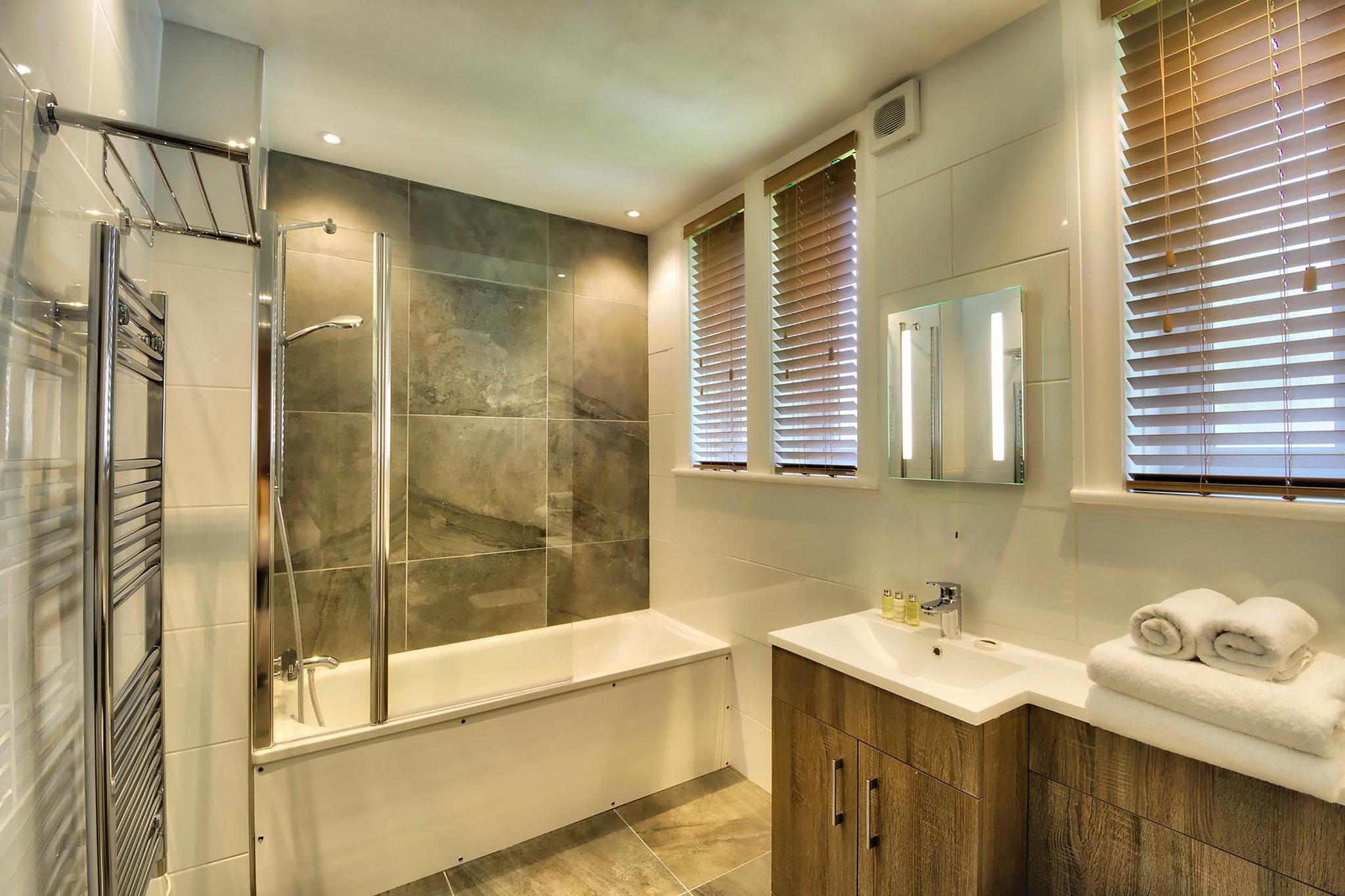 Bathroom_S