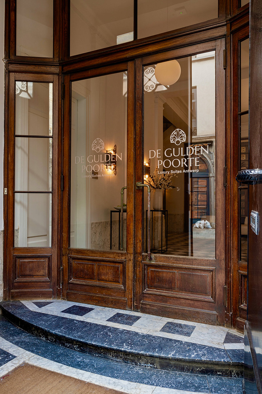 De_Gulden_Poorte_-_Entrance_-_web_S