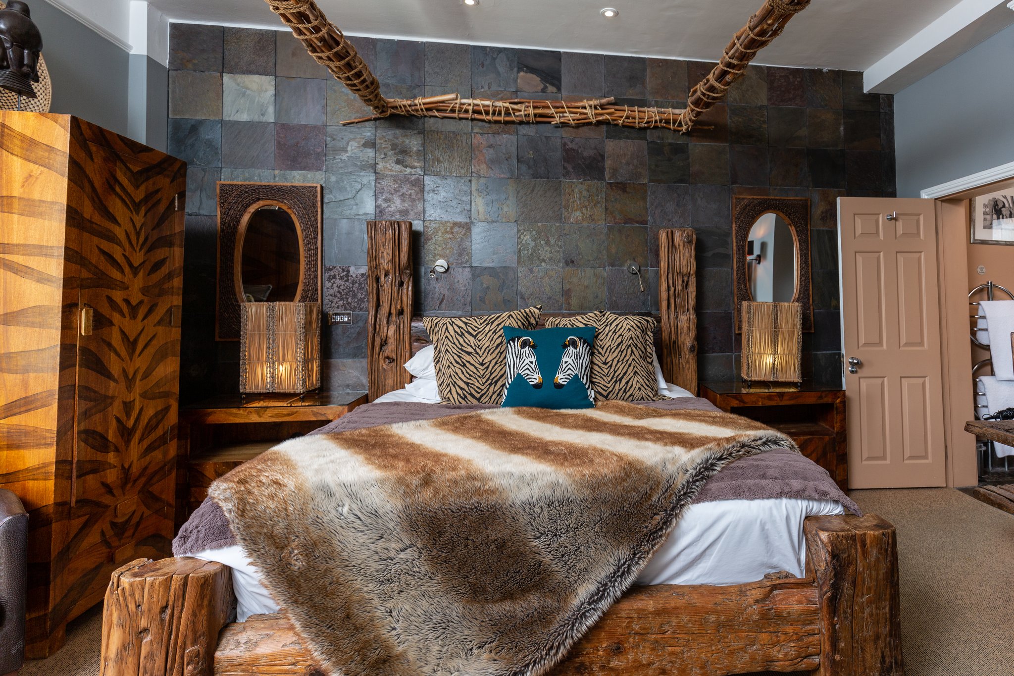 Out_of_Africa4_S