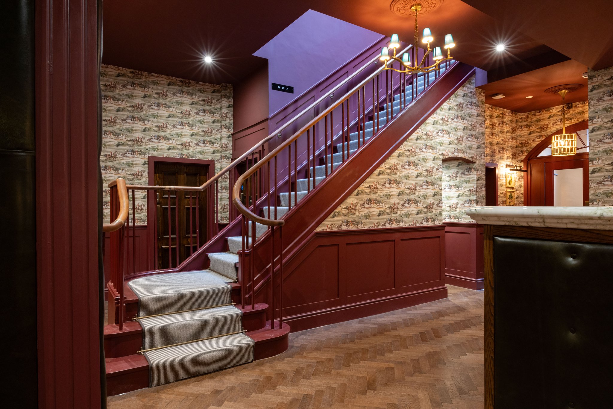 Staircase_S