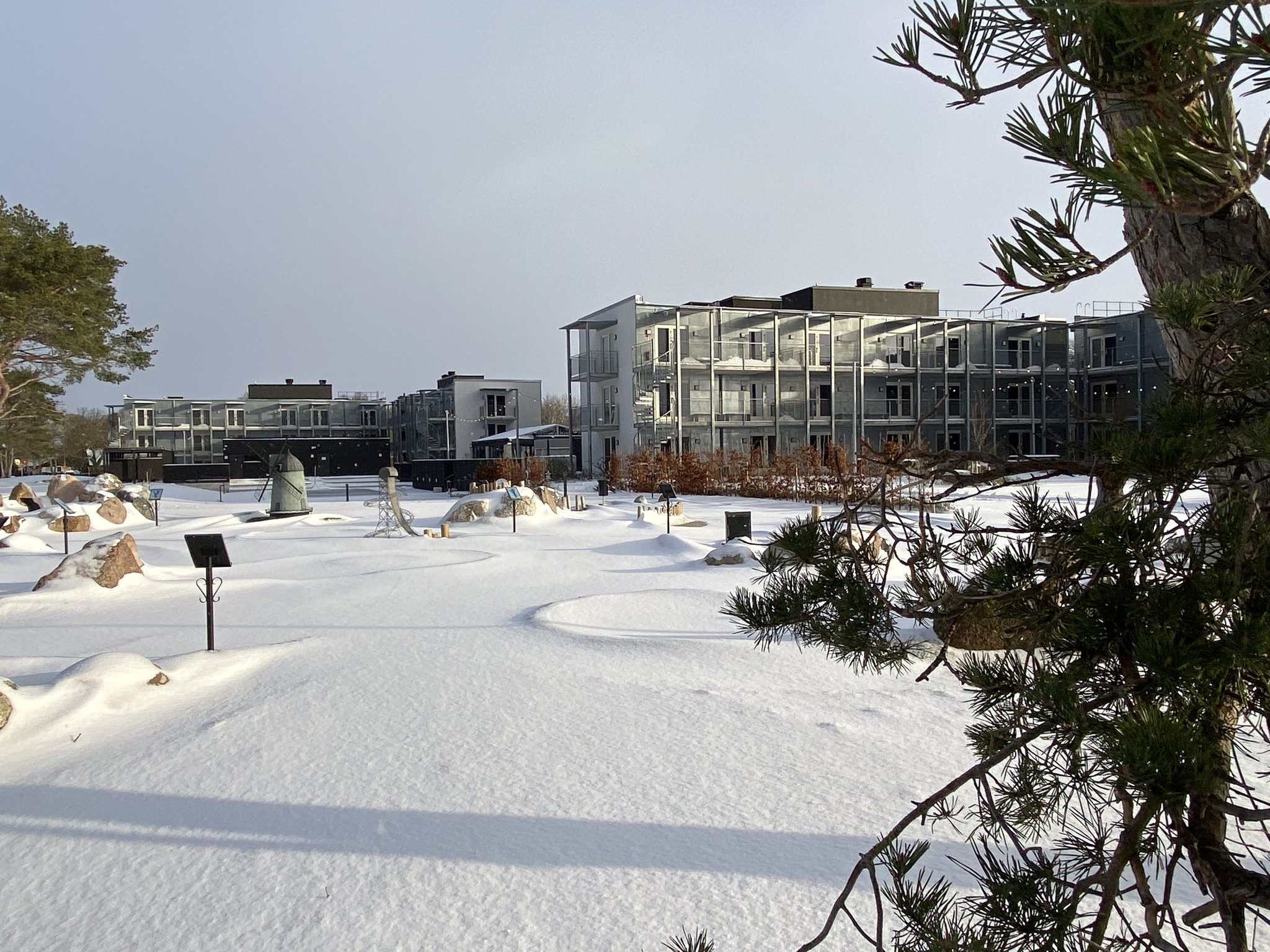 Exterior-29_S