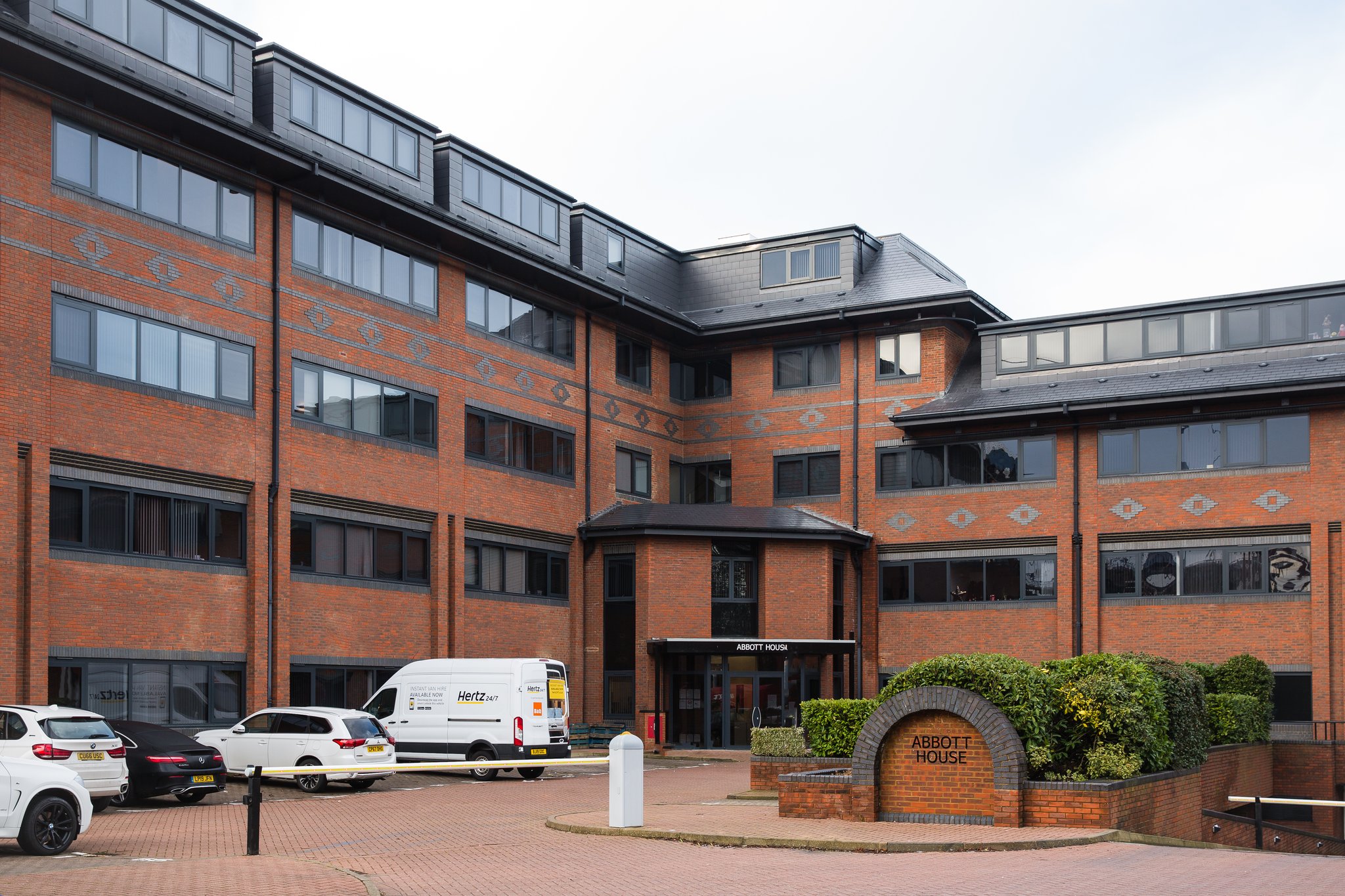 Exterior_S