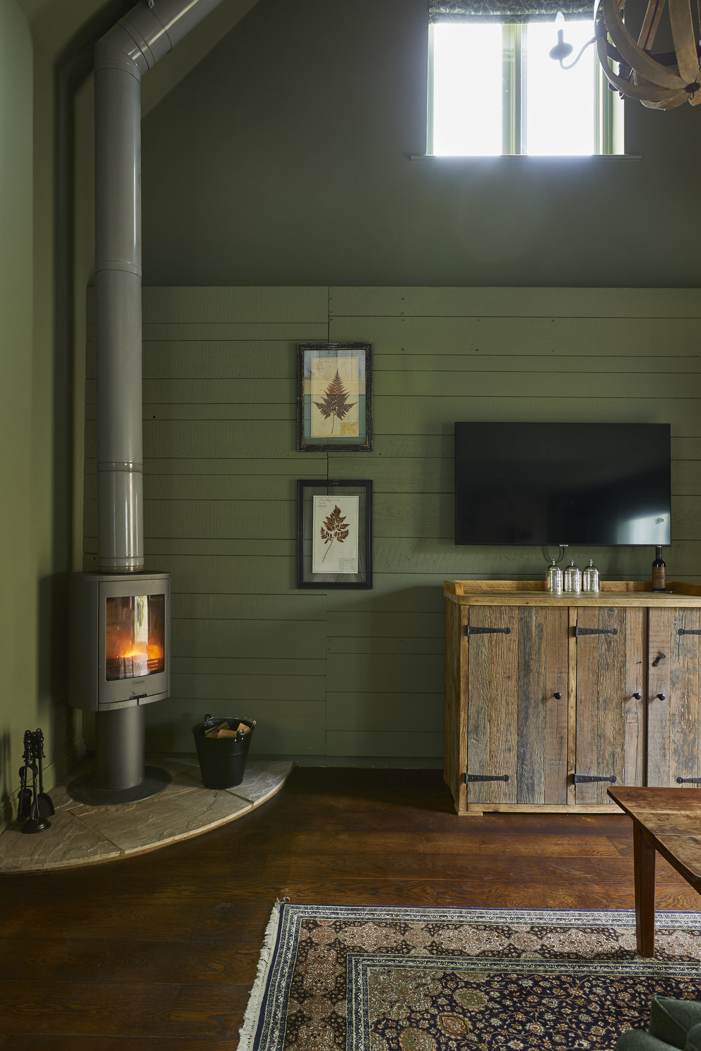 Stableyard_Room3_S