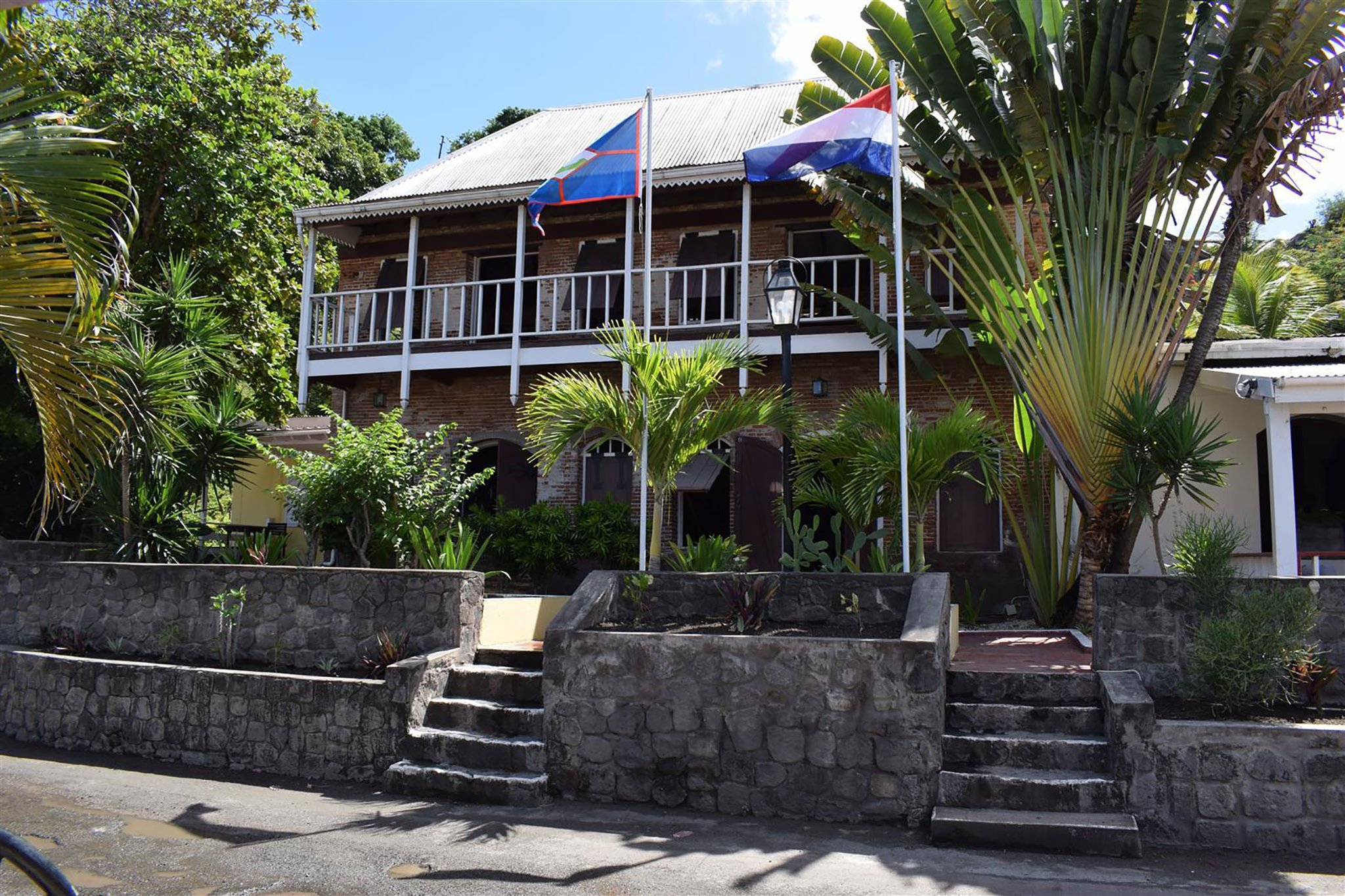 Front_Entrance_S