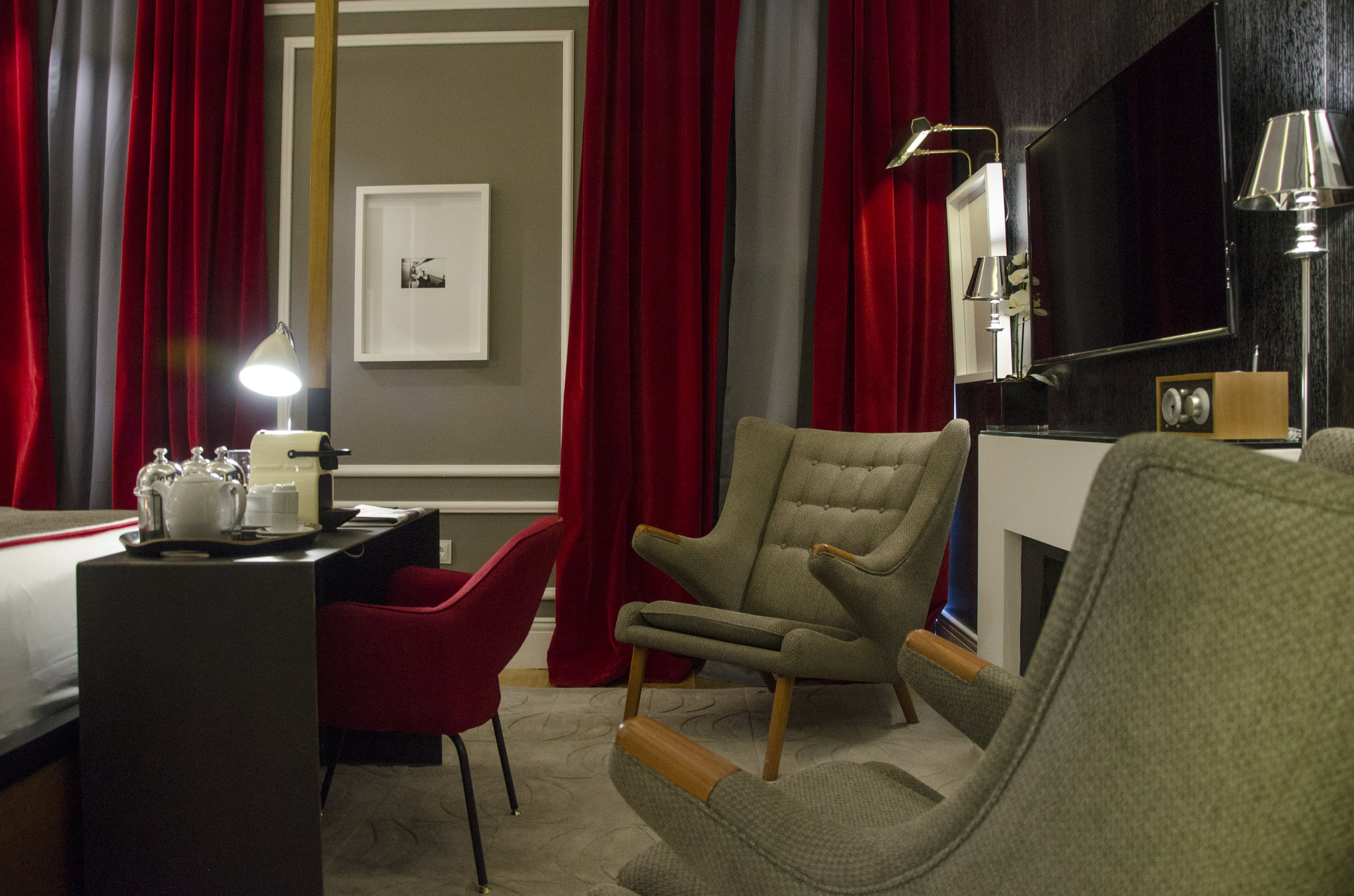 Superior_Room27_S
