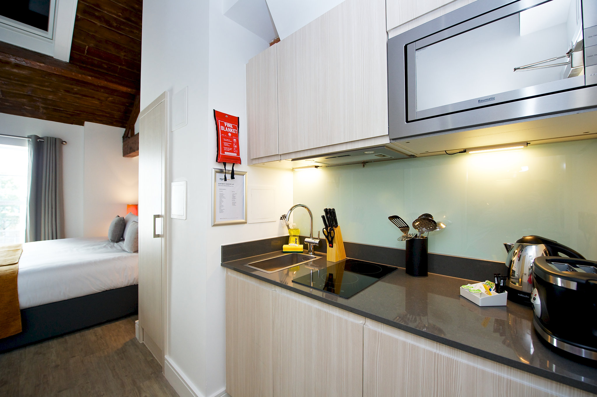 Studio_kitchen_S