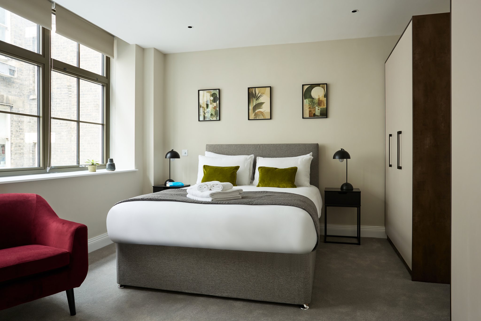 Three_Bed_Apartment3_S