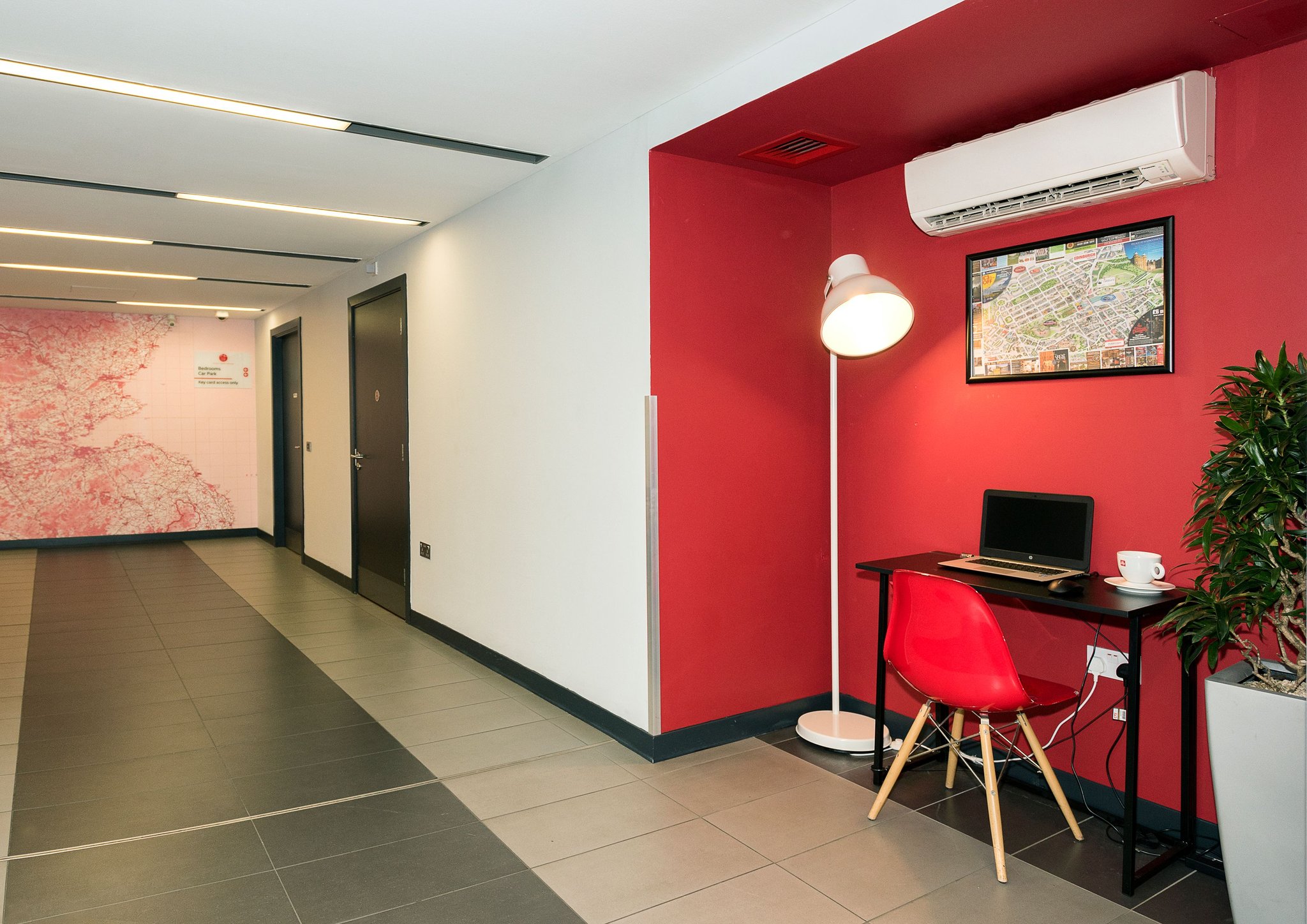 Hallway1_S