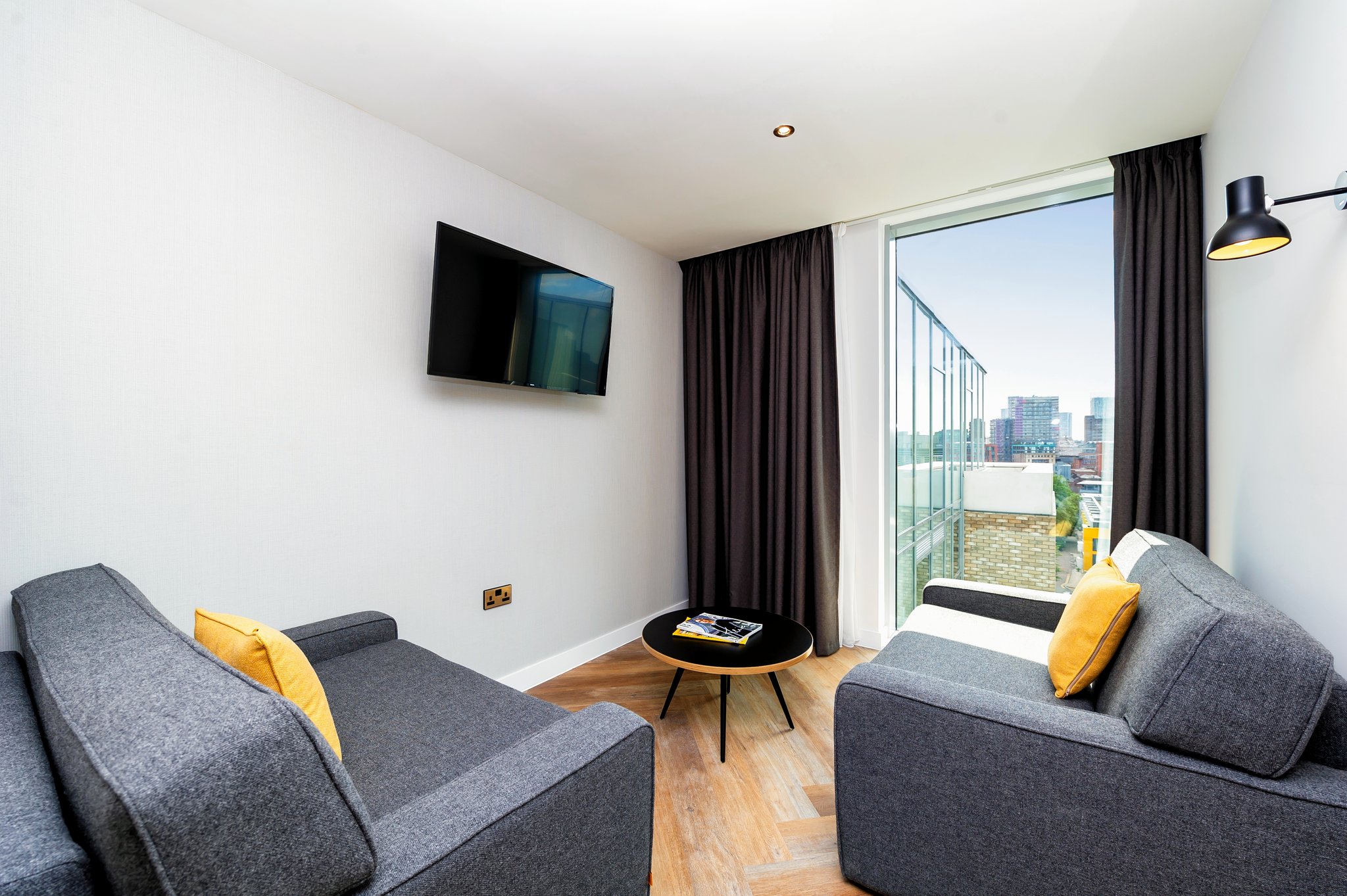 One_Bedroom_Apartment_Living_Area3_S