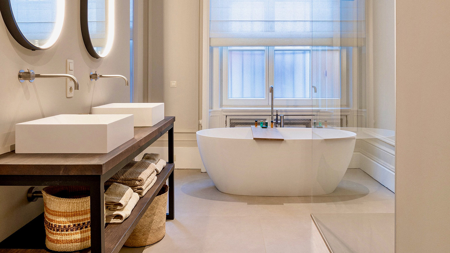 Medici_Bathroom_-_web_2_S