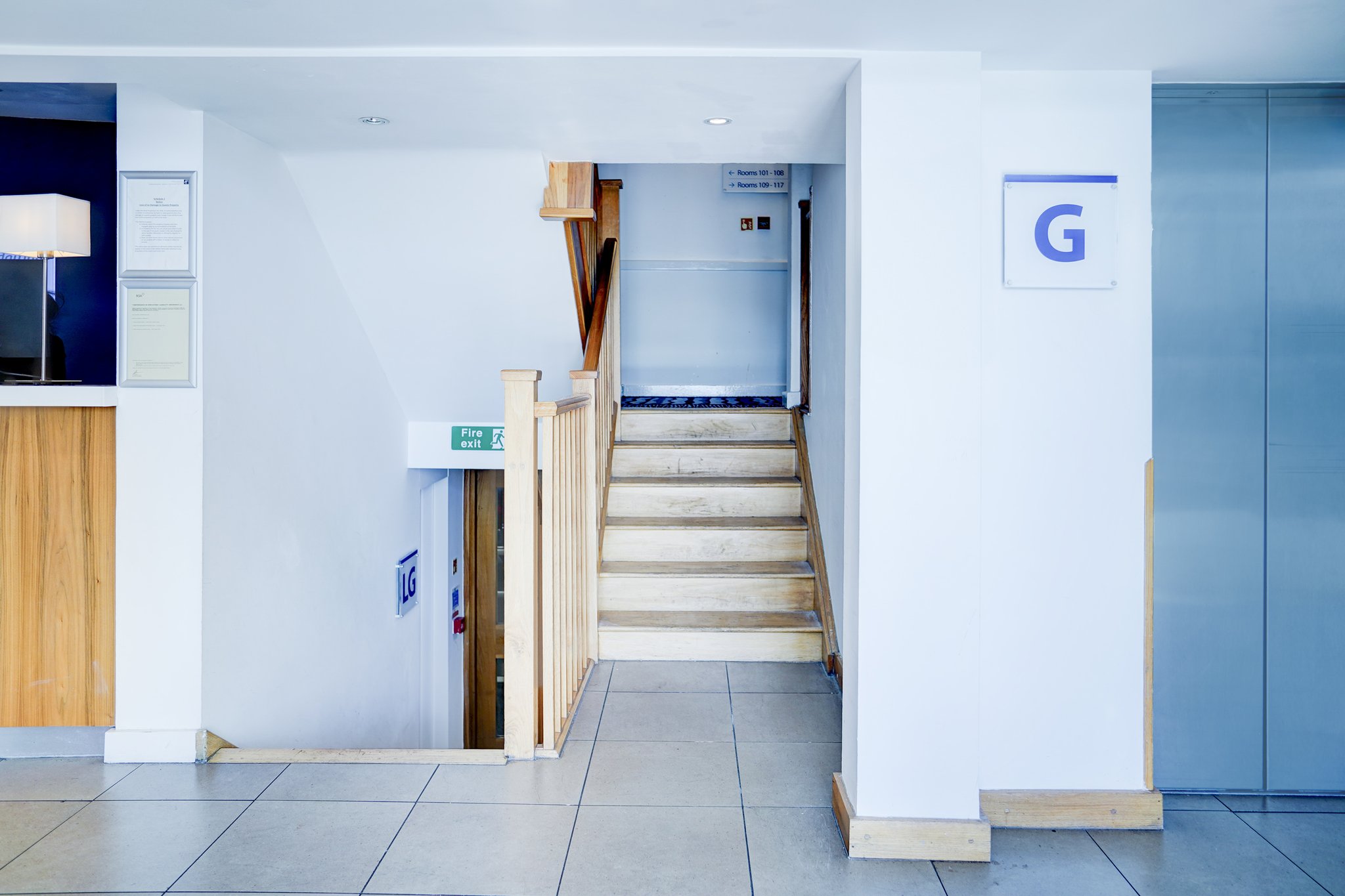 Staircase_S