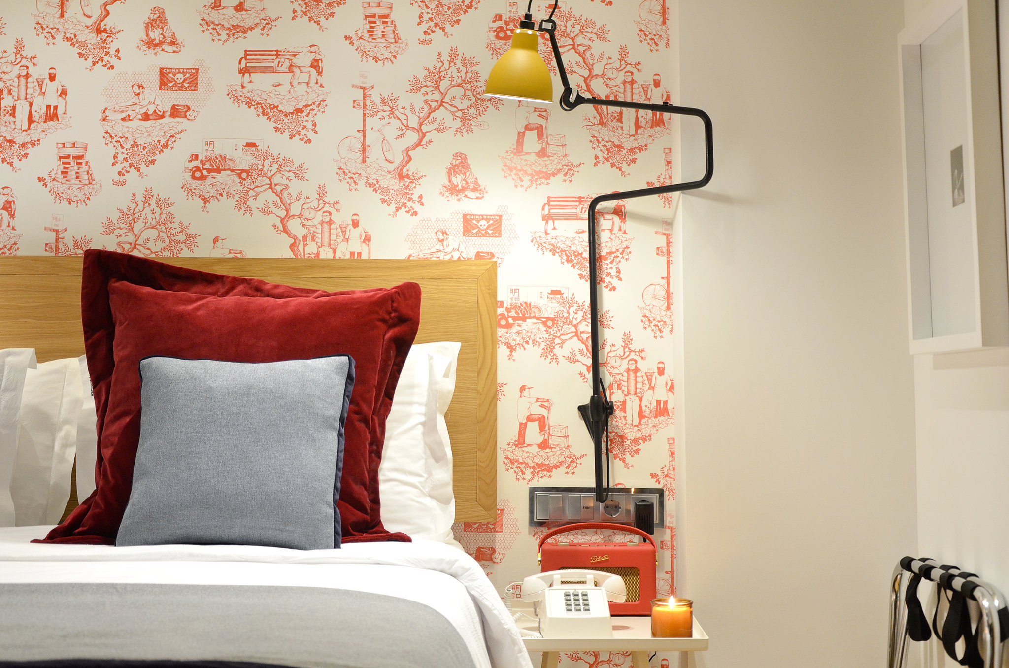 Small_Room_Interior_View22_S