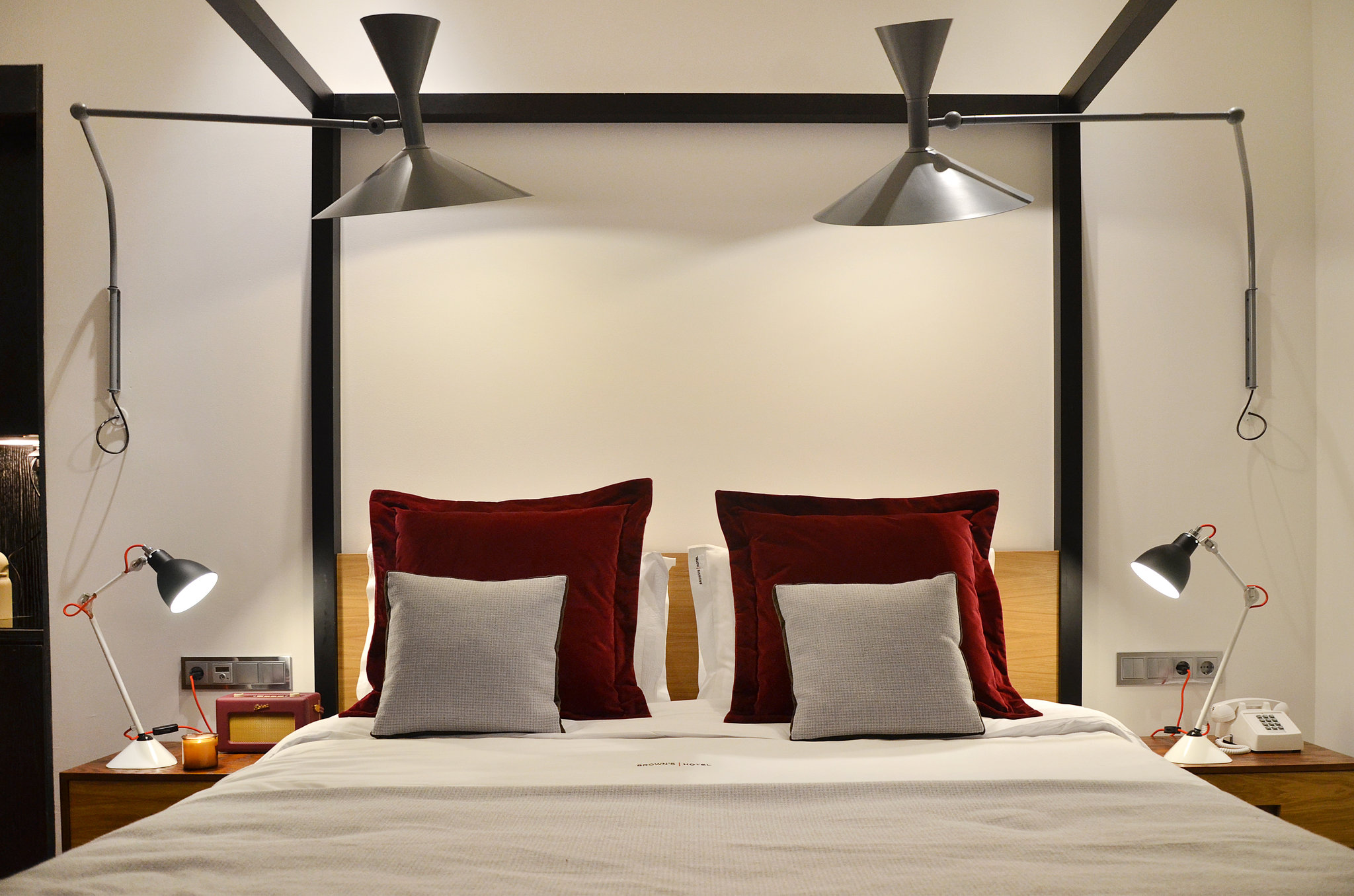 Mansard_Room4_S