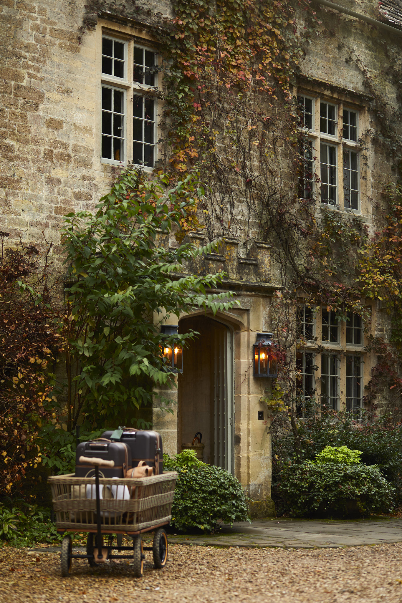 Hotel_Front_S