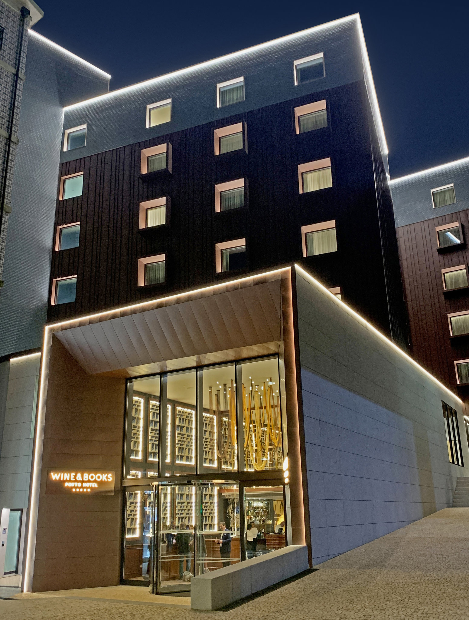 Exterior_S