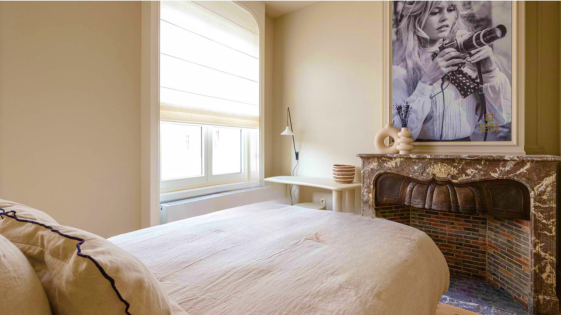 1_bedroom_suite_bedroom-_WEB_S