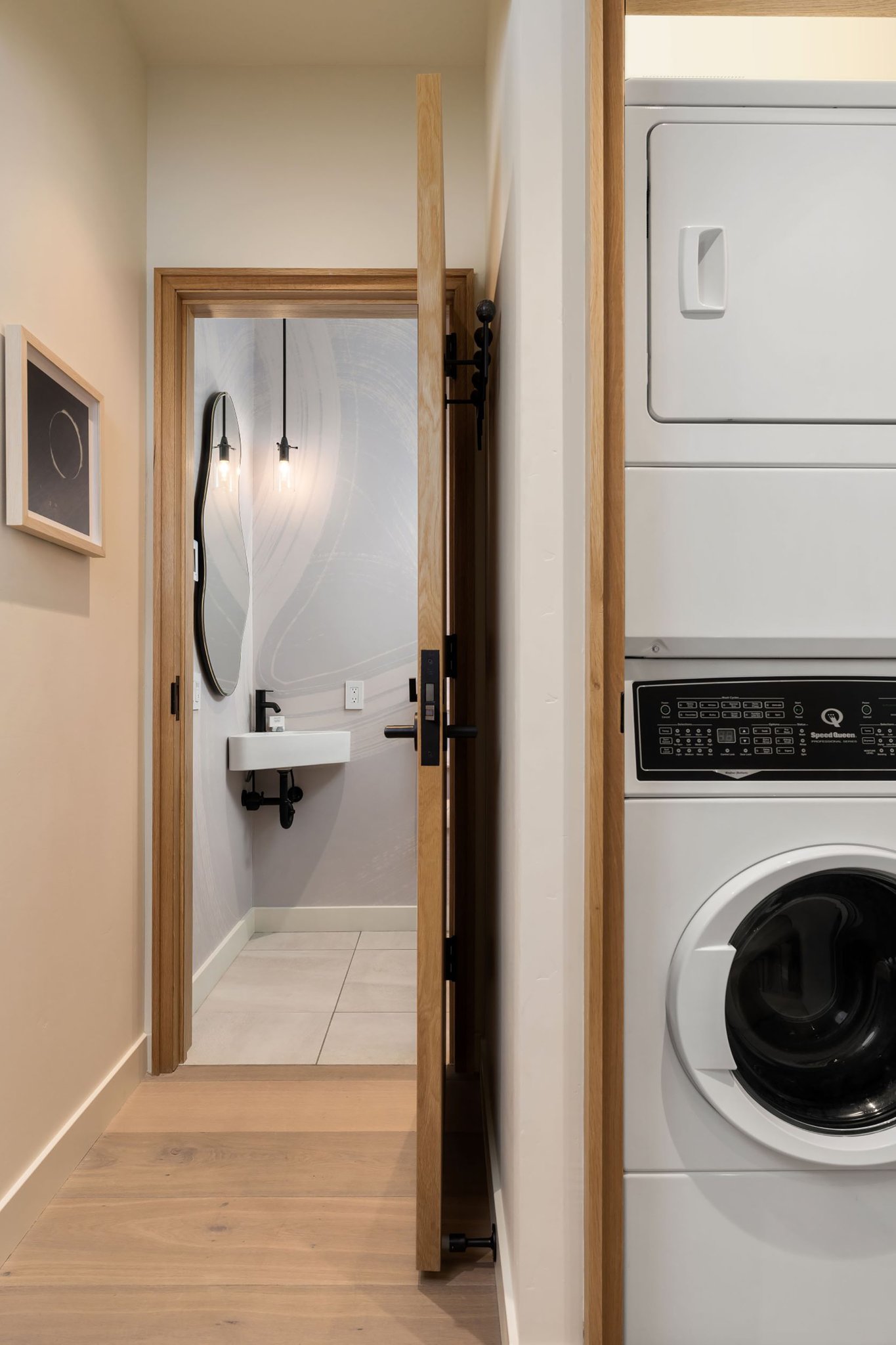 Town_Home_Laundry_and_powder_bath_S