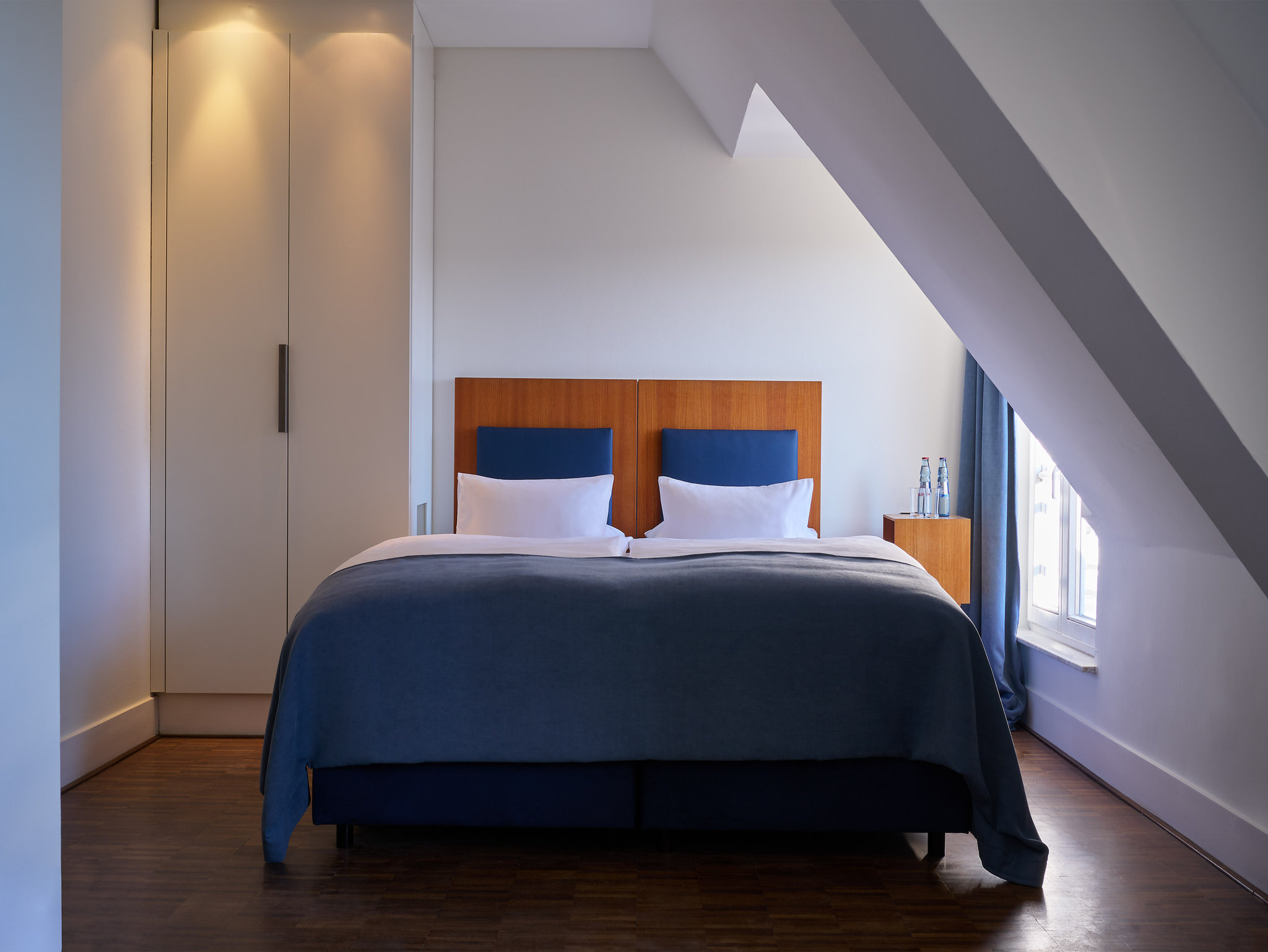 Prestige_Room2_S