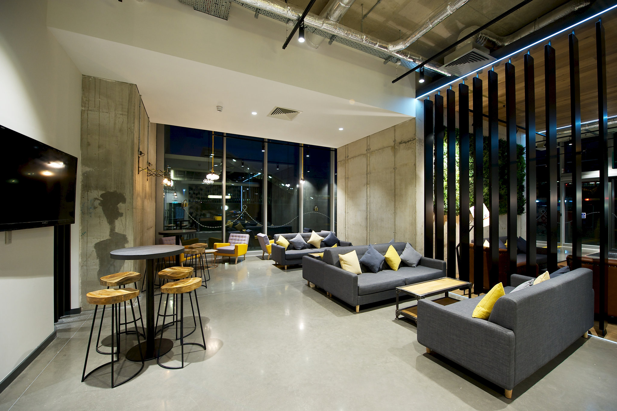 Lounge_S