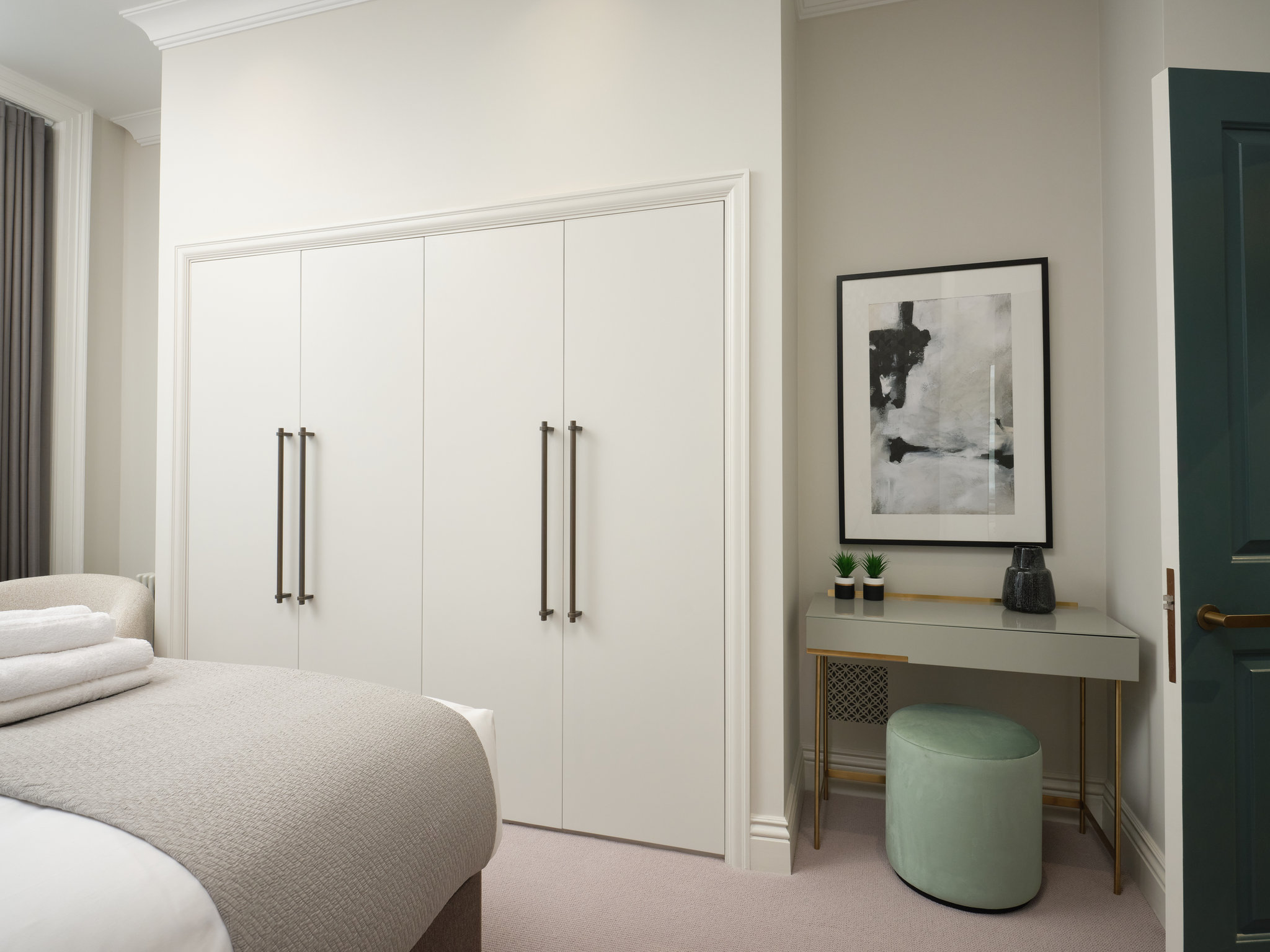 Two_Bed_Apartment4_S