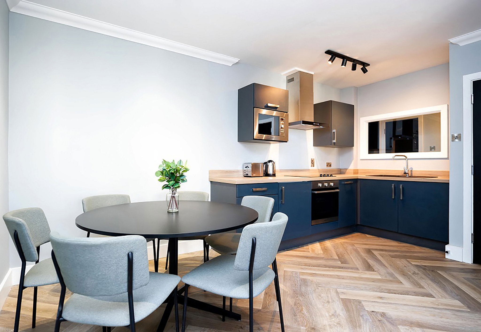 Apartment-Kitchen3_S