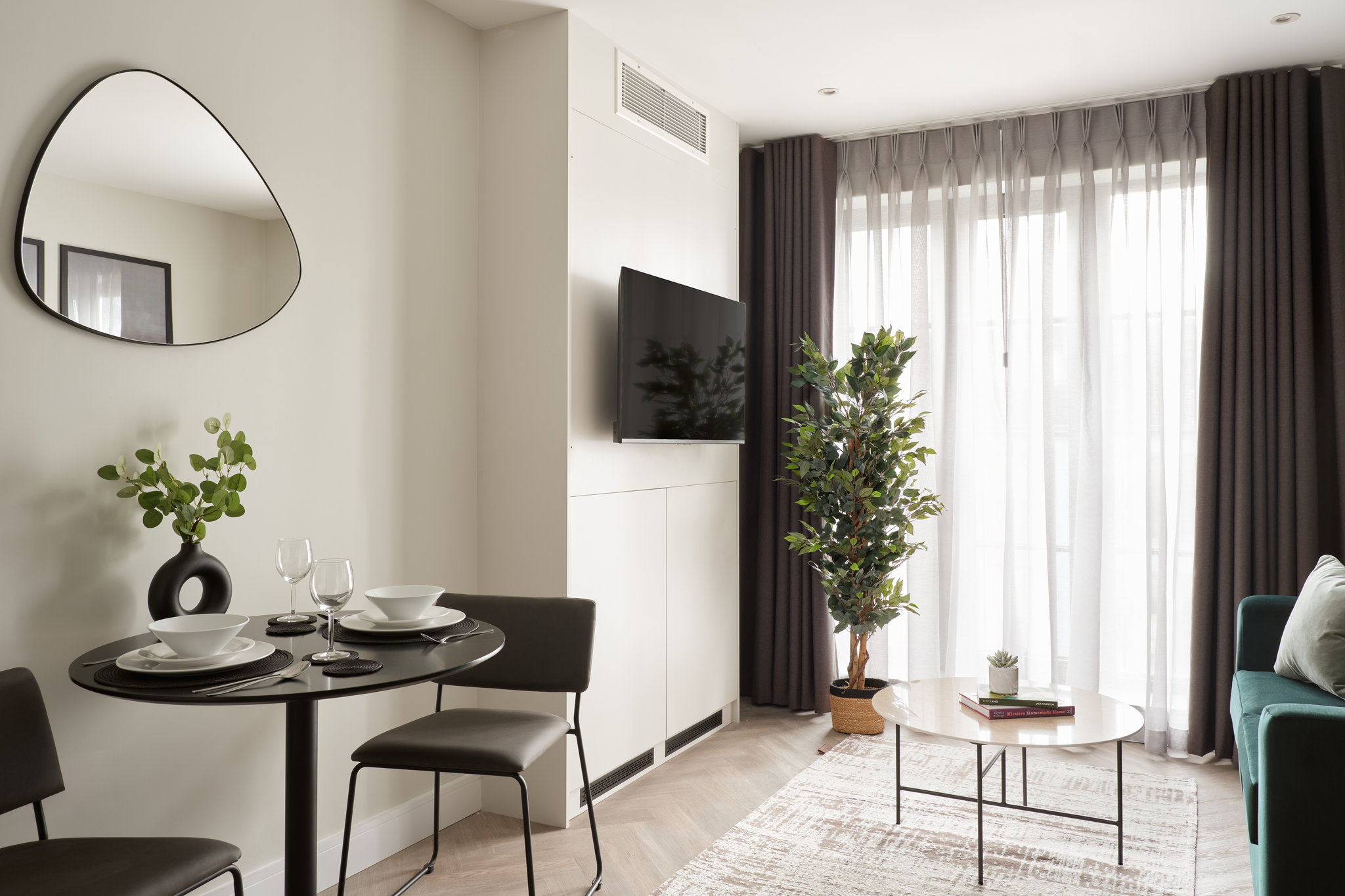 One_Bed_Apartment7_S