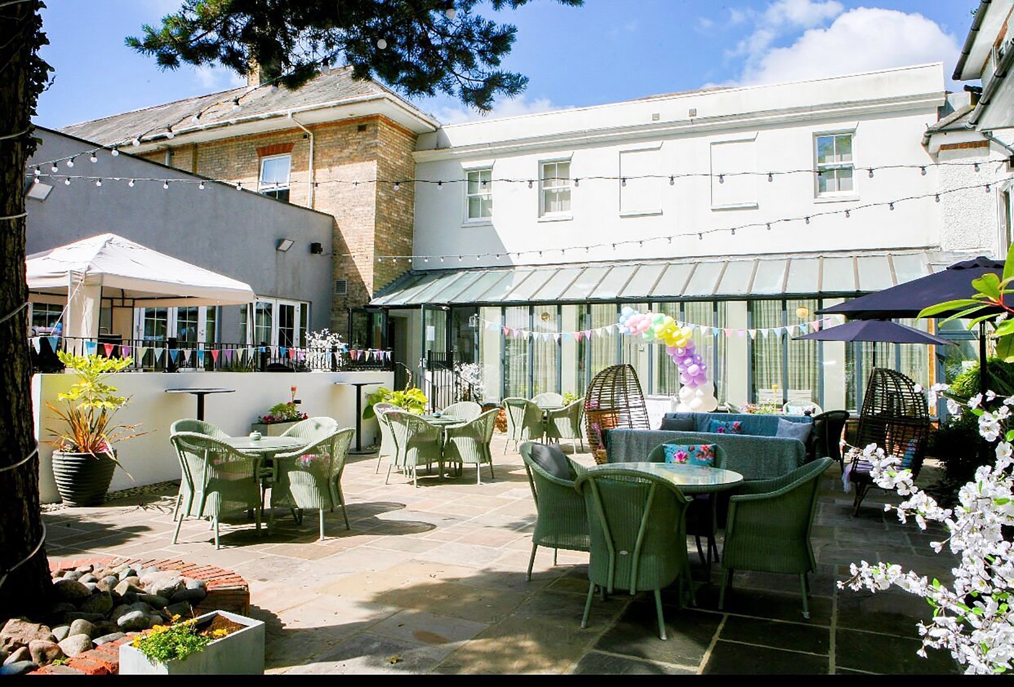 Courtyard_S