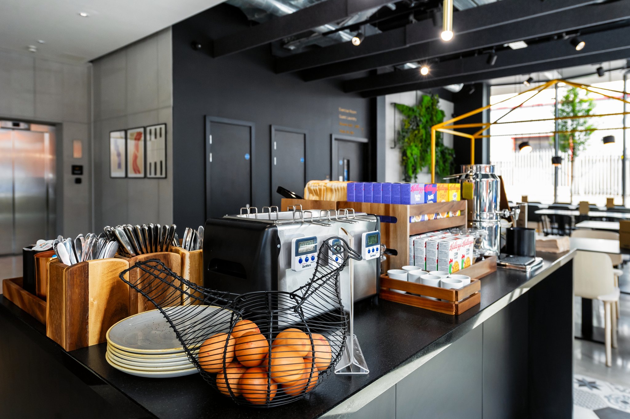 Breakfast_Area_S