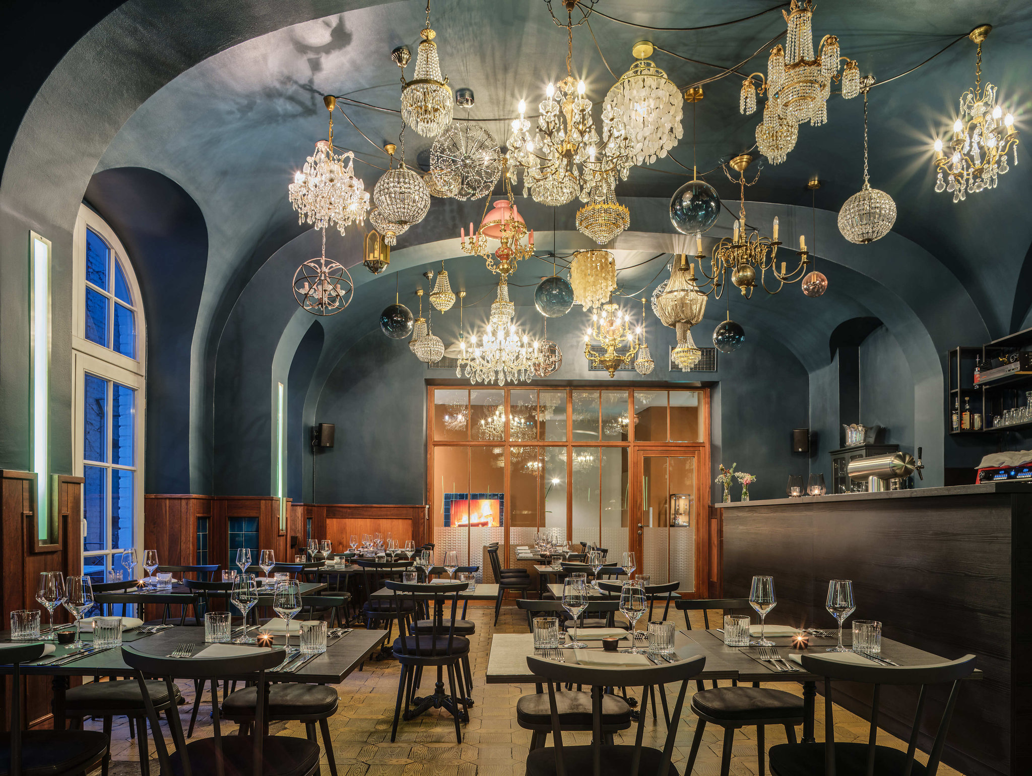 Restaurant_S