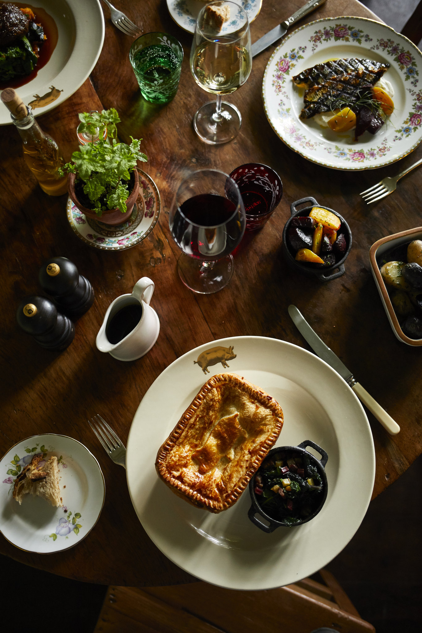 Lunch_table_S