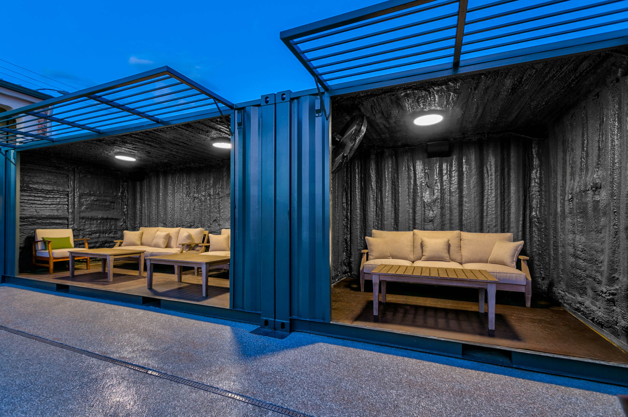 Outdoor_Pool_Lounge_S