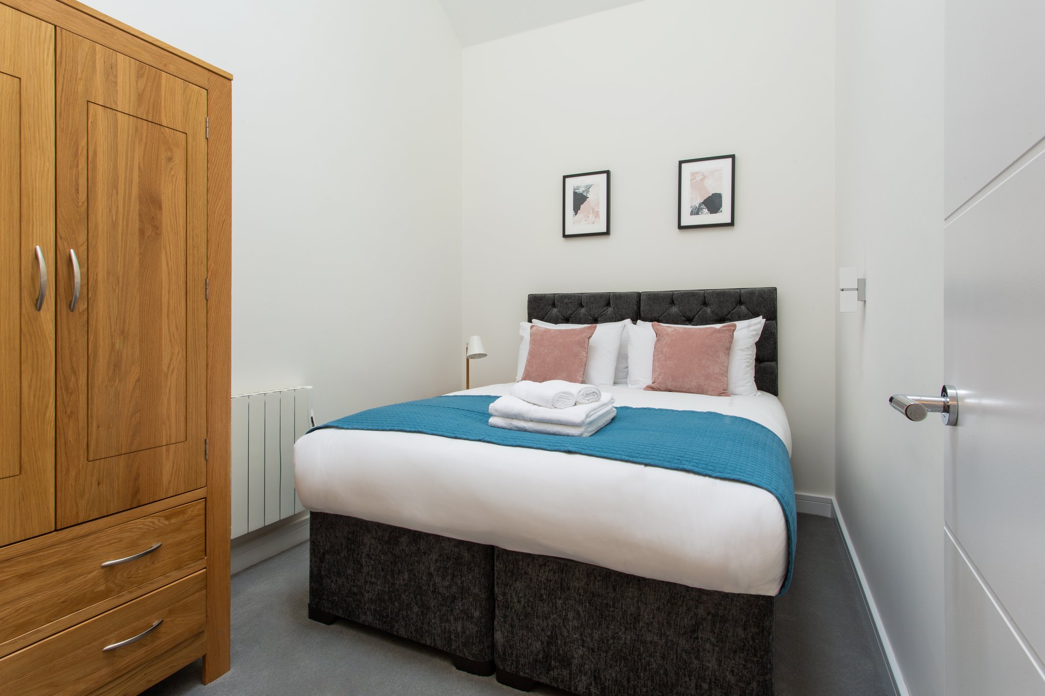 Two_Bed_Apartment4_S