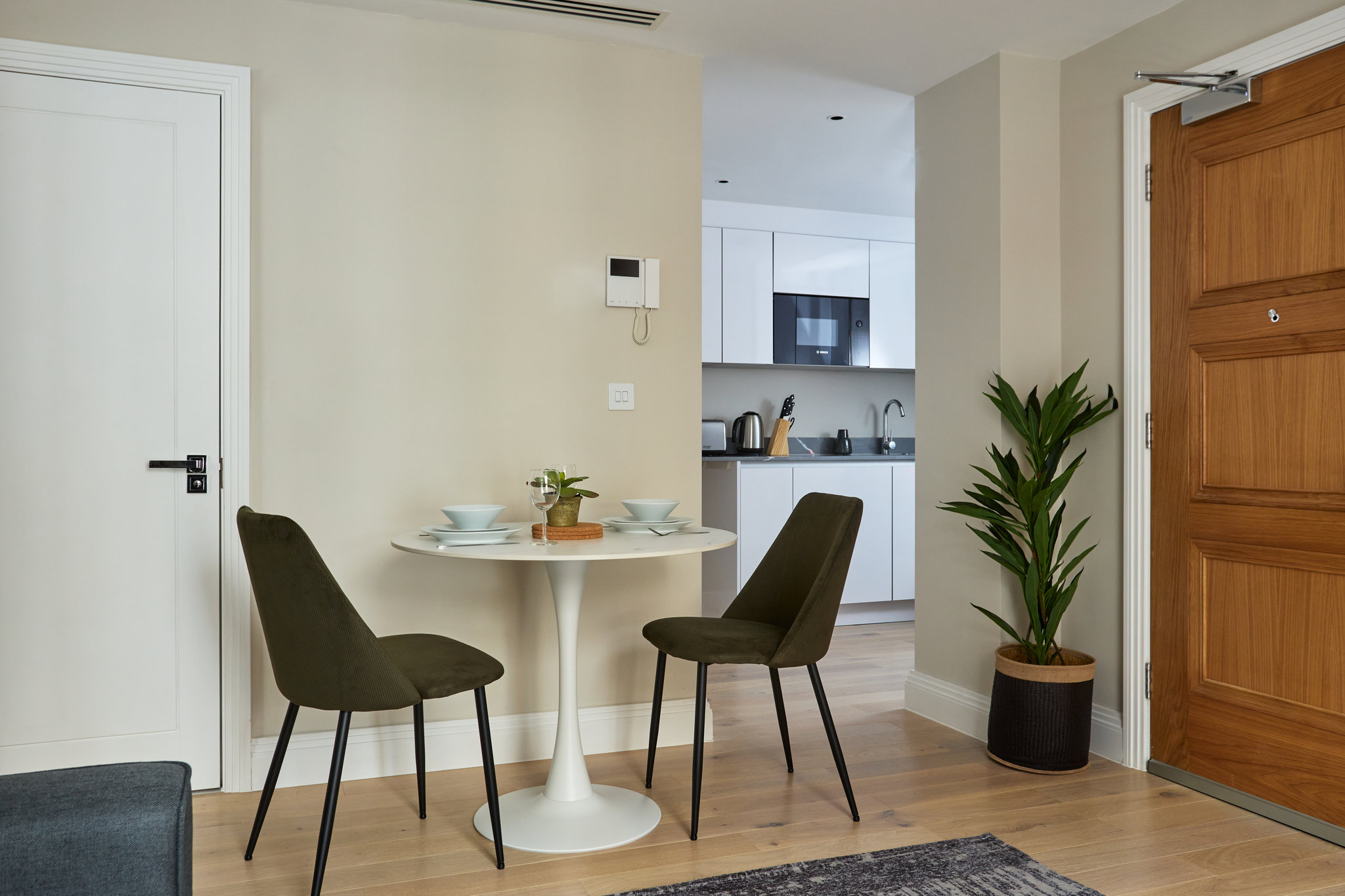 One_Bed_Apartment3_S